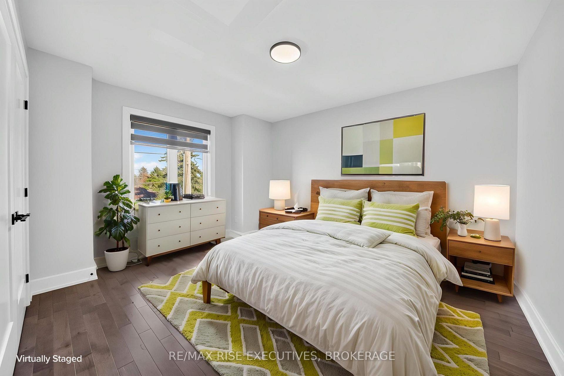 Photo 33 of 14 Park Crescent, Loyalist, Amherstview — HOMEH