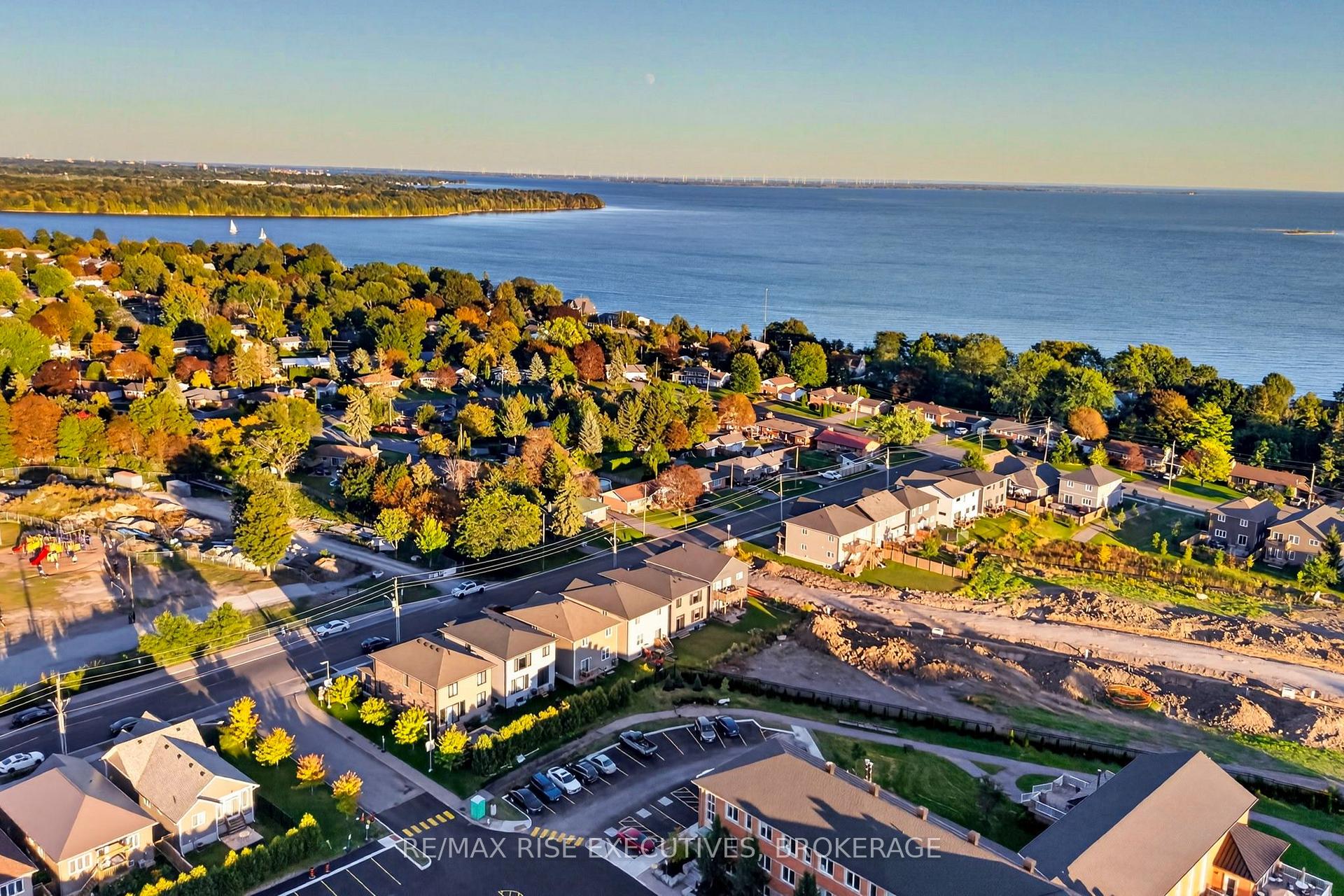 Photo 44 of 14 Park Crescent, Loyalist, Amherstview — HOMEH
