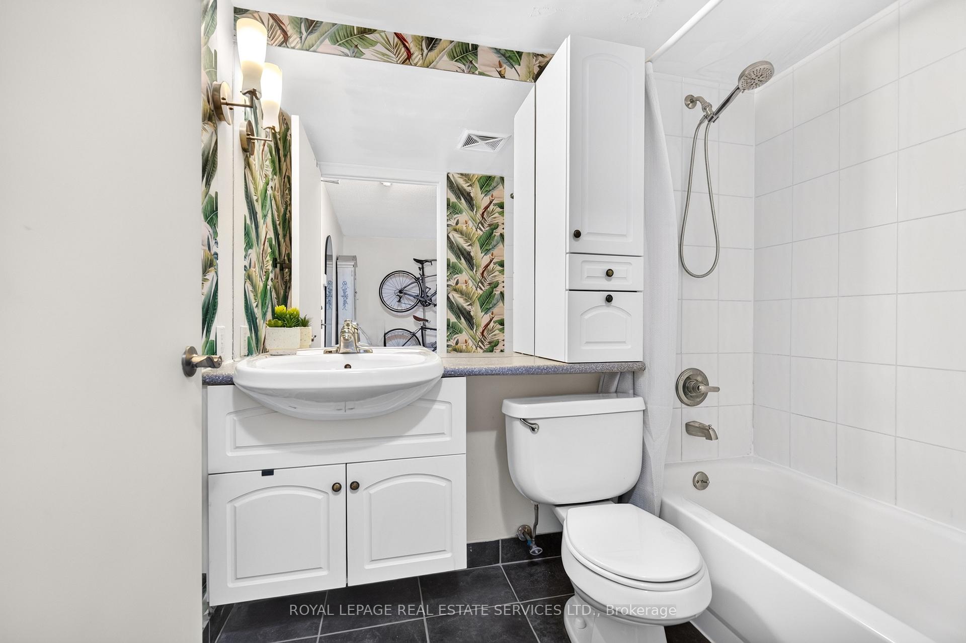 Photo 28 of Unit 215, 1040 The Queensway, Etobicoke, Islington-City Centre West — HOMEH
