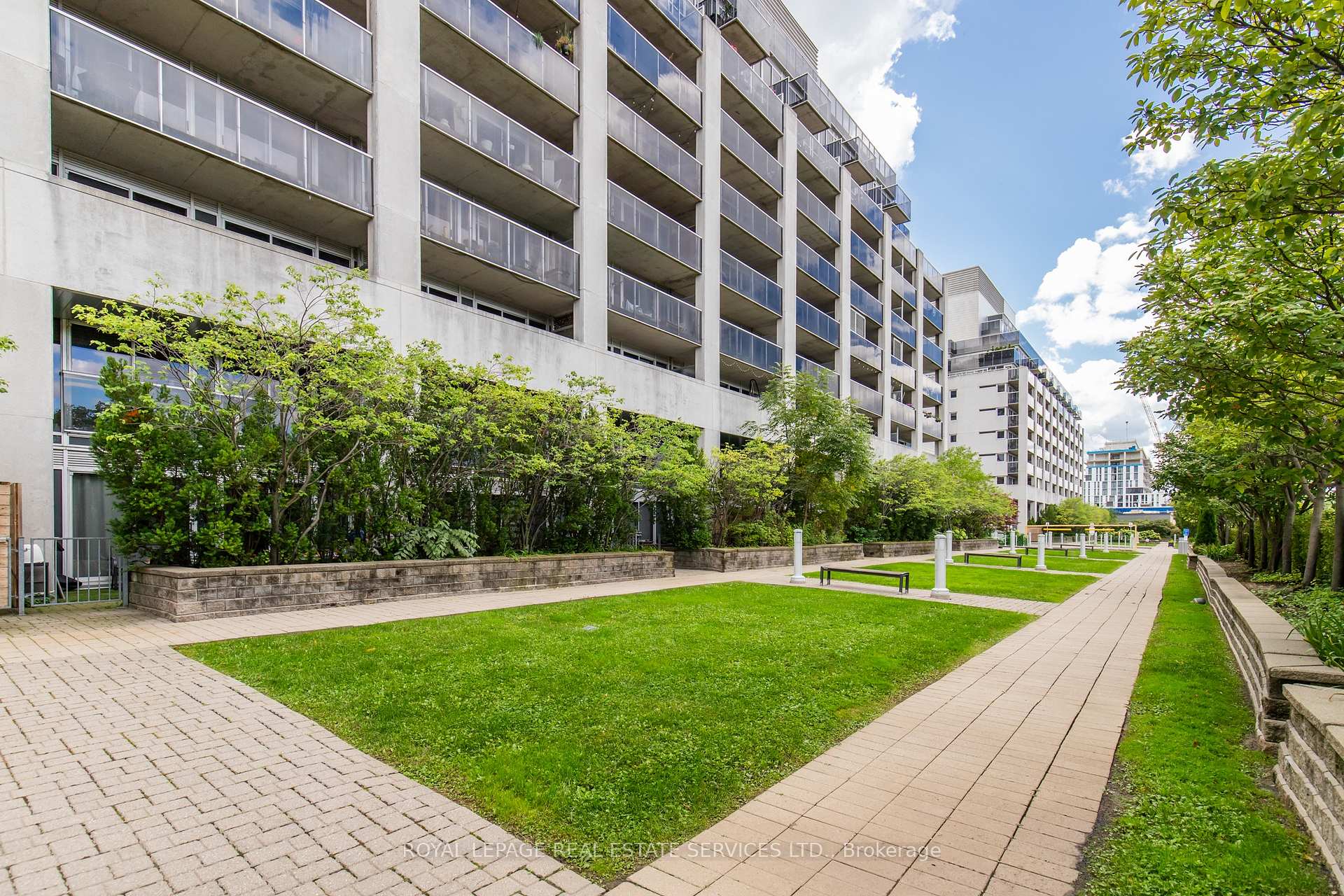 Photo 33 of Unit 215, 1040 The Queensway, Etobicoke, Islington-City Centre West — HOMEH