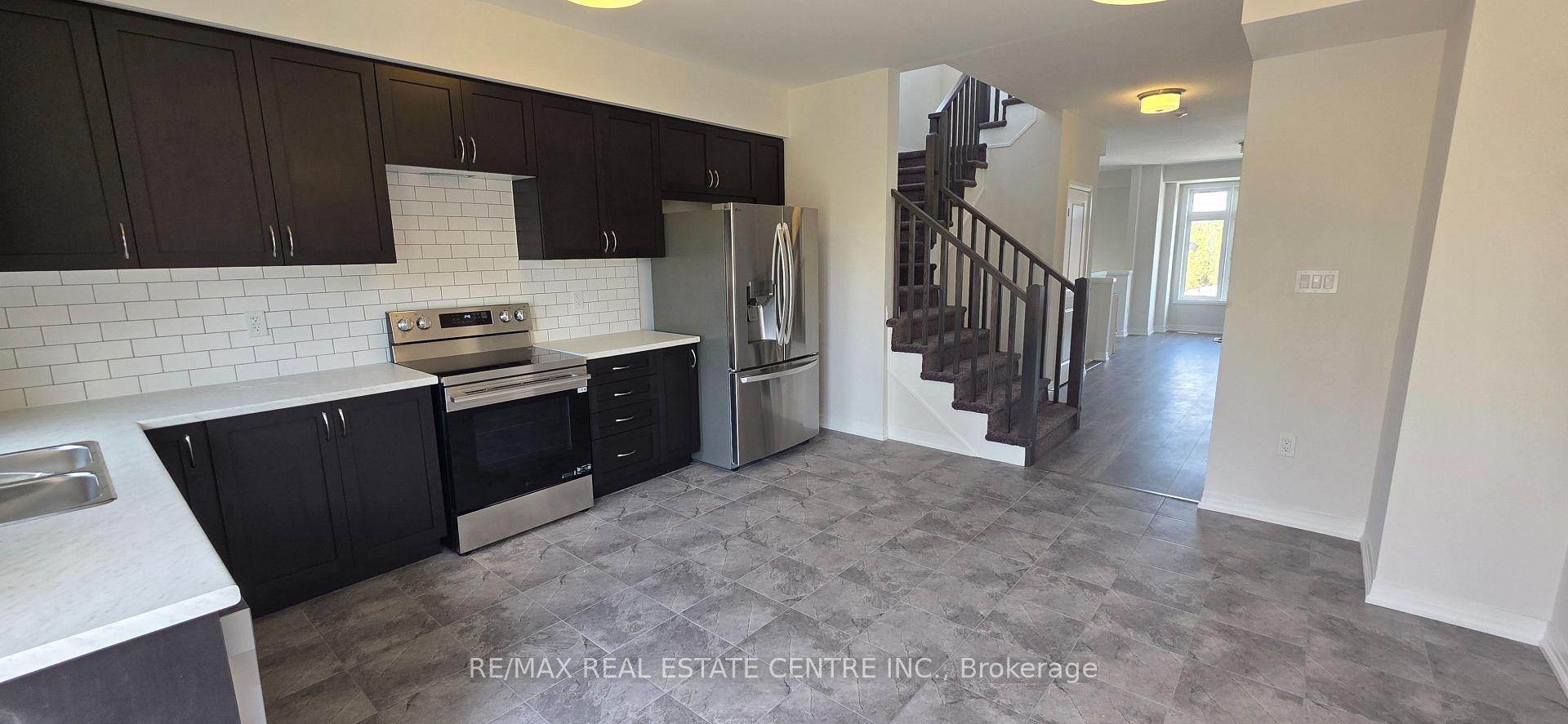 Photo 3 of Unit 55, 313 Conklin Road, Brantford, Empire South — HOMEH
