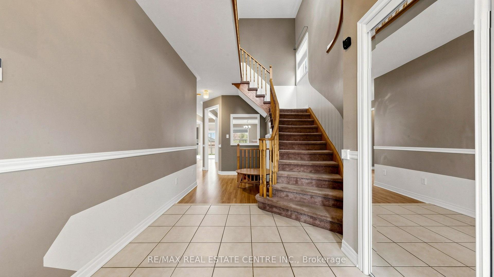Photo 2 of 169 Cooke Crescent, Milton, Dempsey — HOMEH