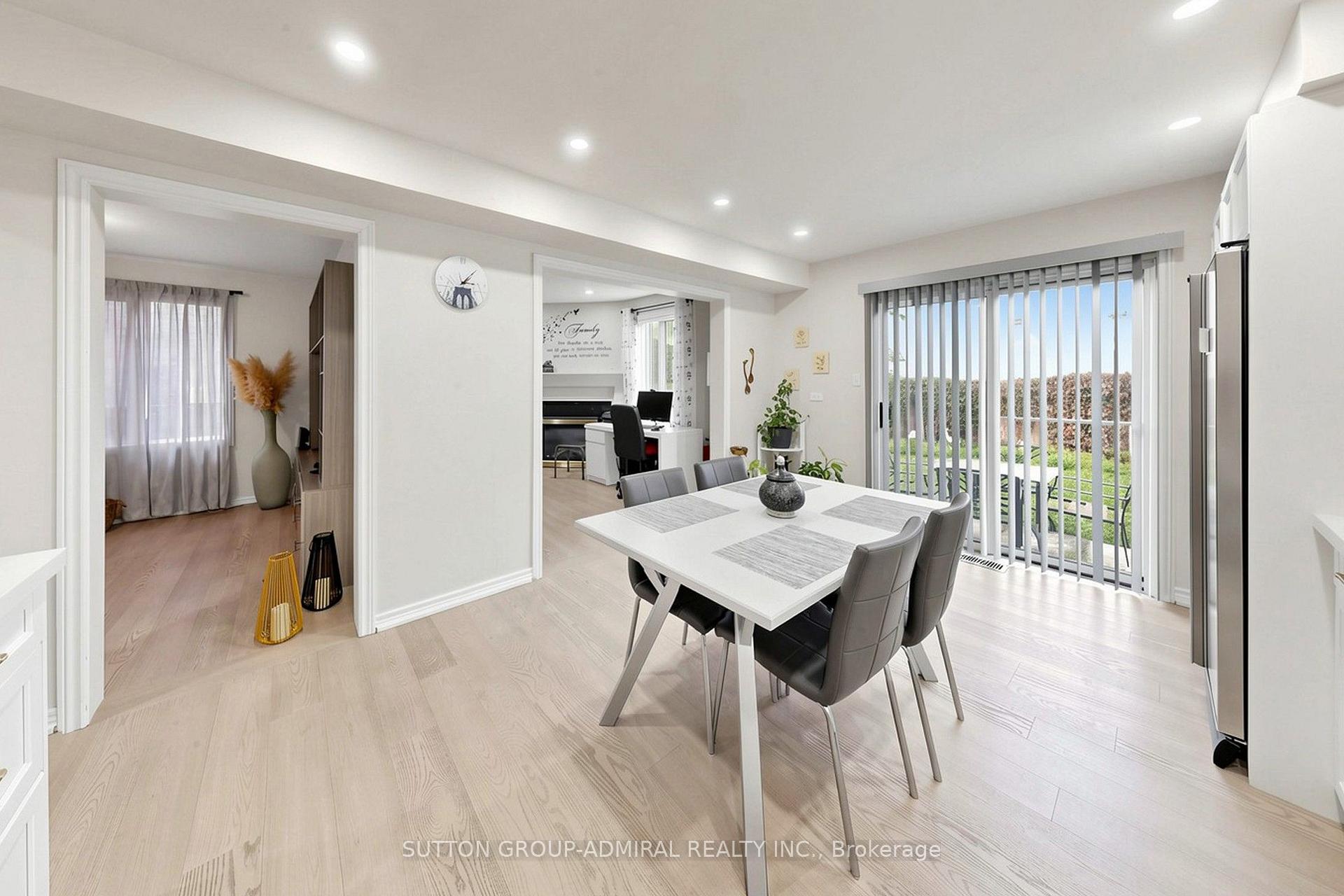 Photo 13 of 284 Isaac Murray Avenue, Vaughan, Maple — HOMEH