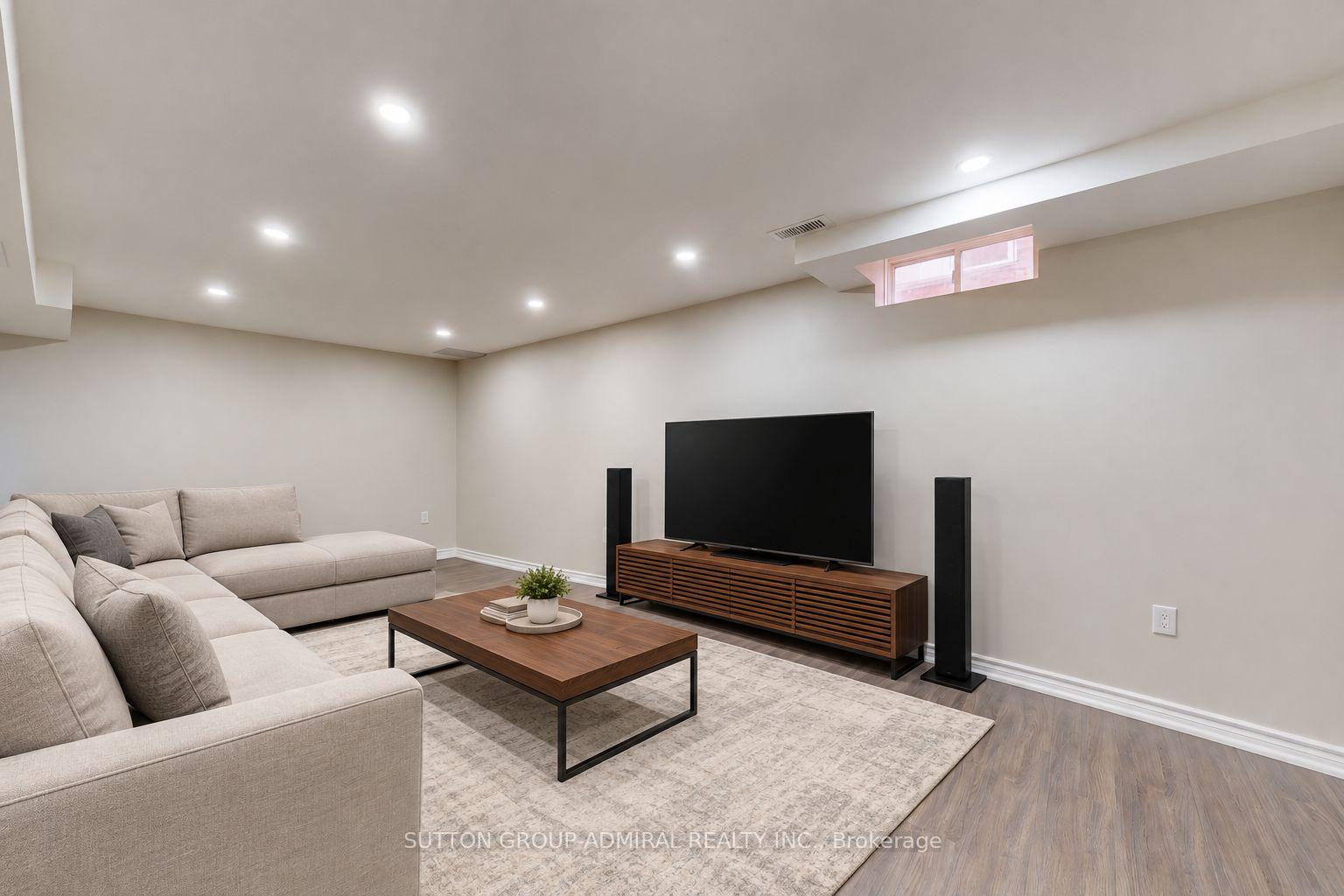 Photo 34 of 284 Isaac Murray Avenue, Vaughan, Maple — HOMEH