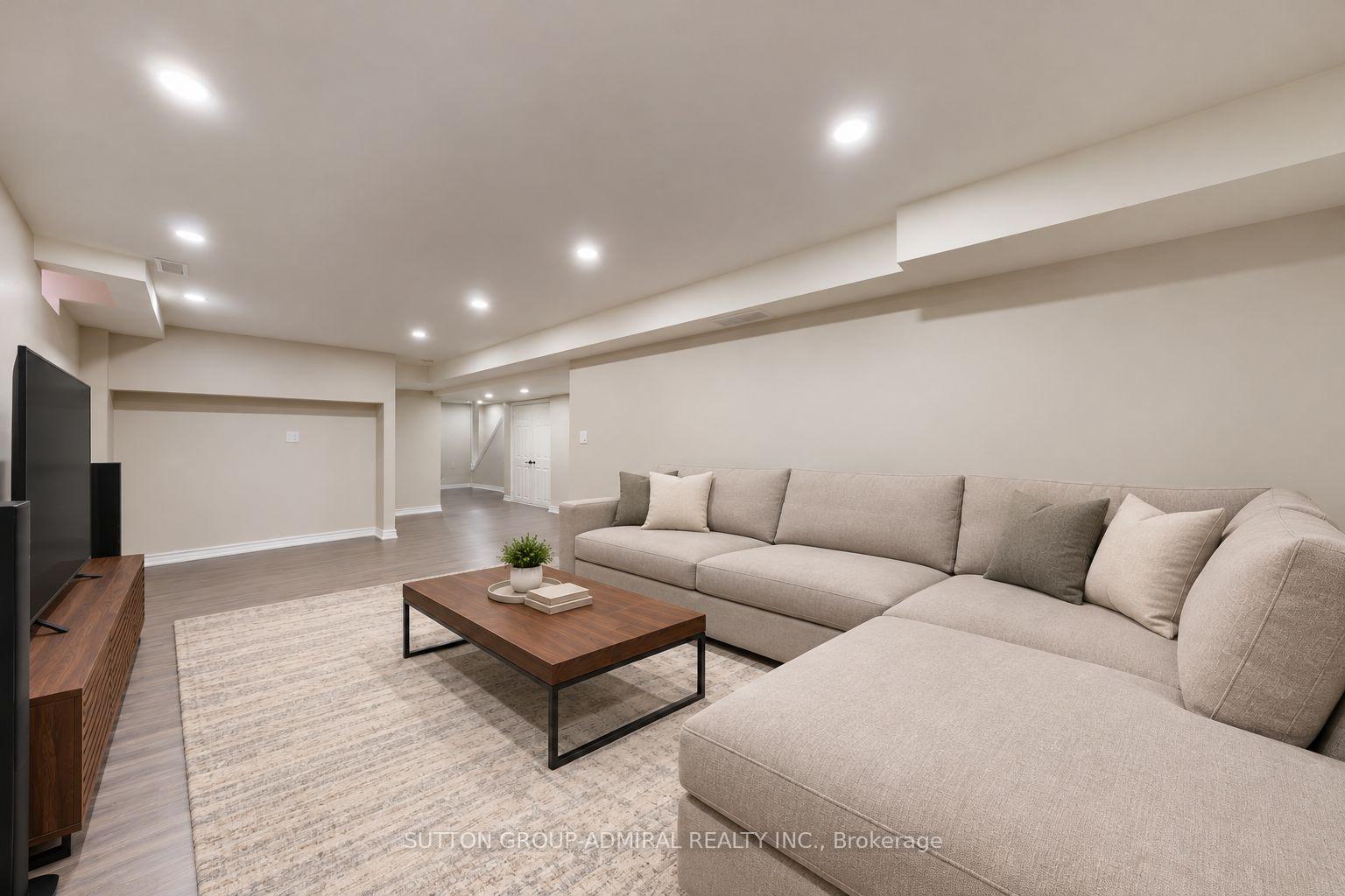 Photo 35 of 284 Isaac Murray Avenue, Vaughan, Maple — HOMEH