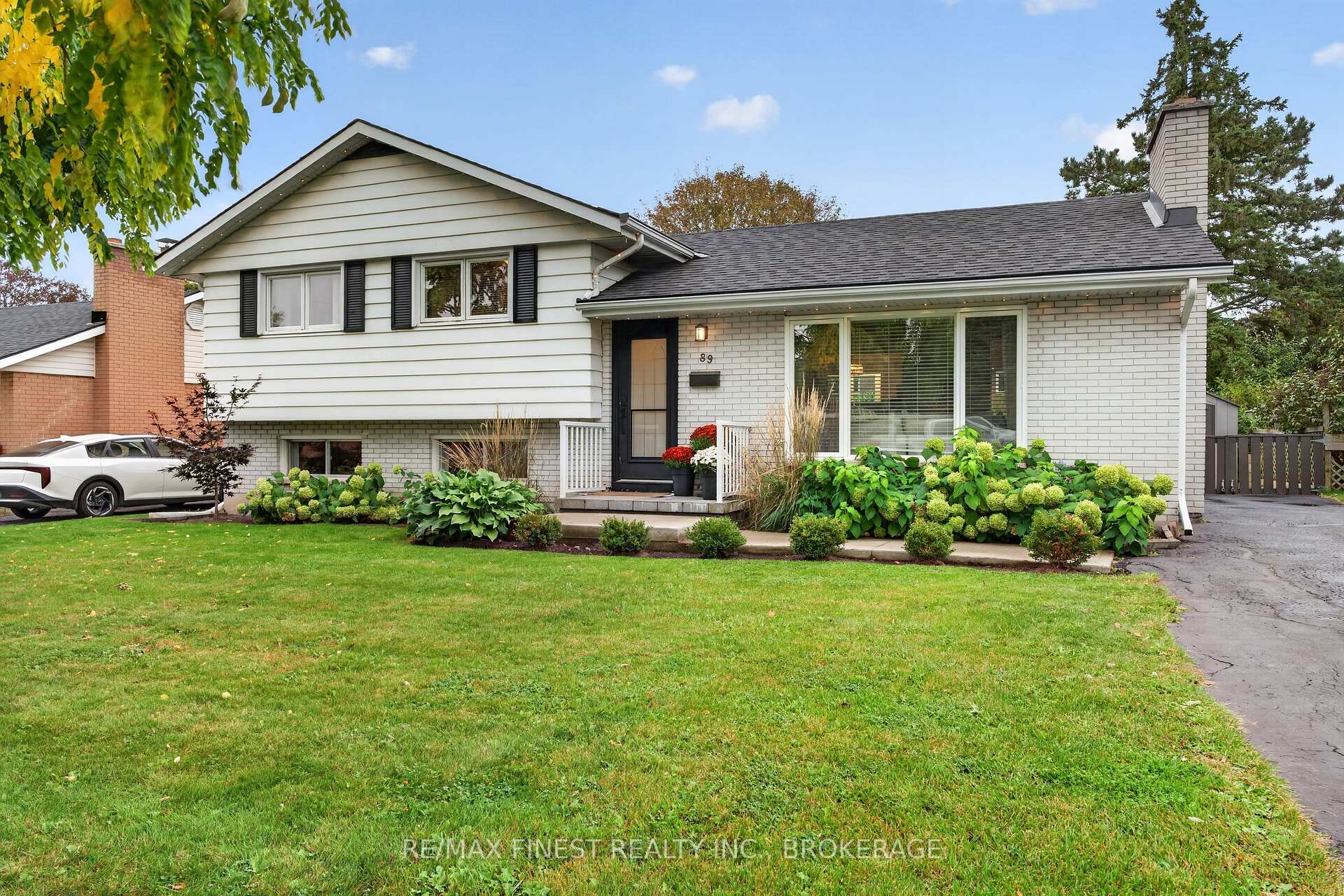 Photo 2 of 89 Sunset Boulevard, Kingston, City SouthWest — HOMEH