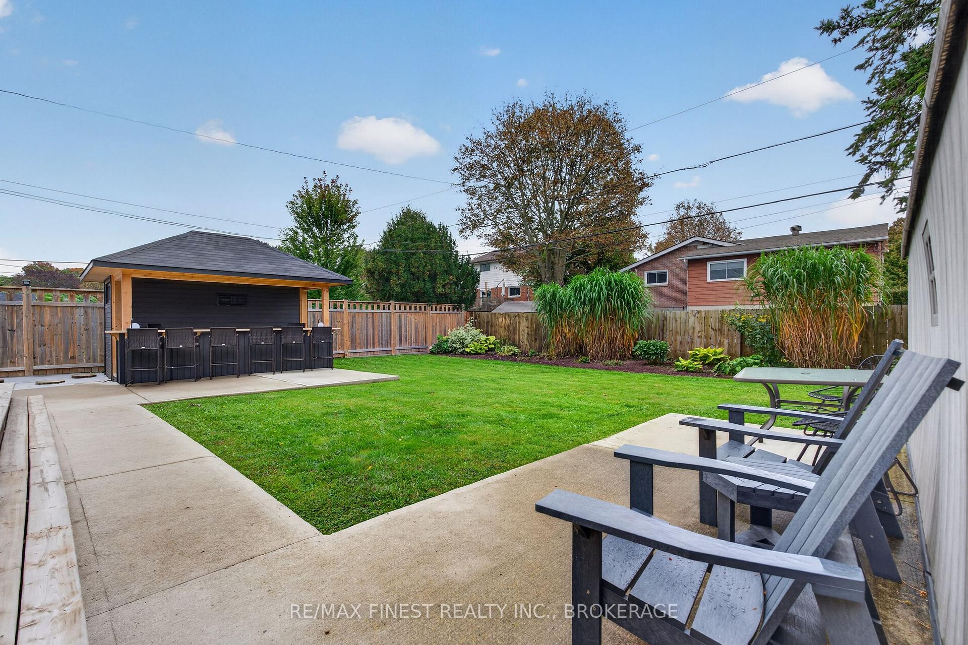 Photo 12 of 89 Sunset Boulevard, Kingston, City SouthWest — HOMEH