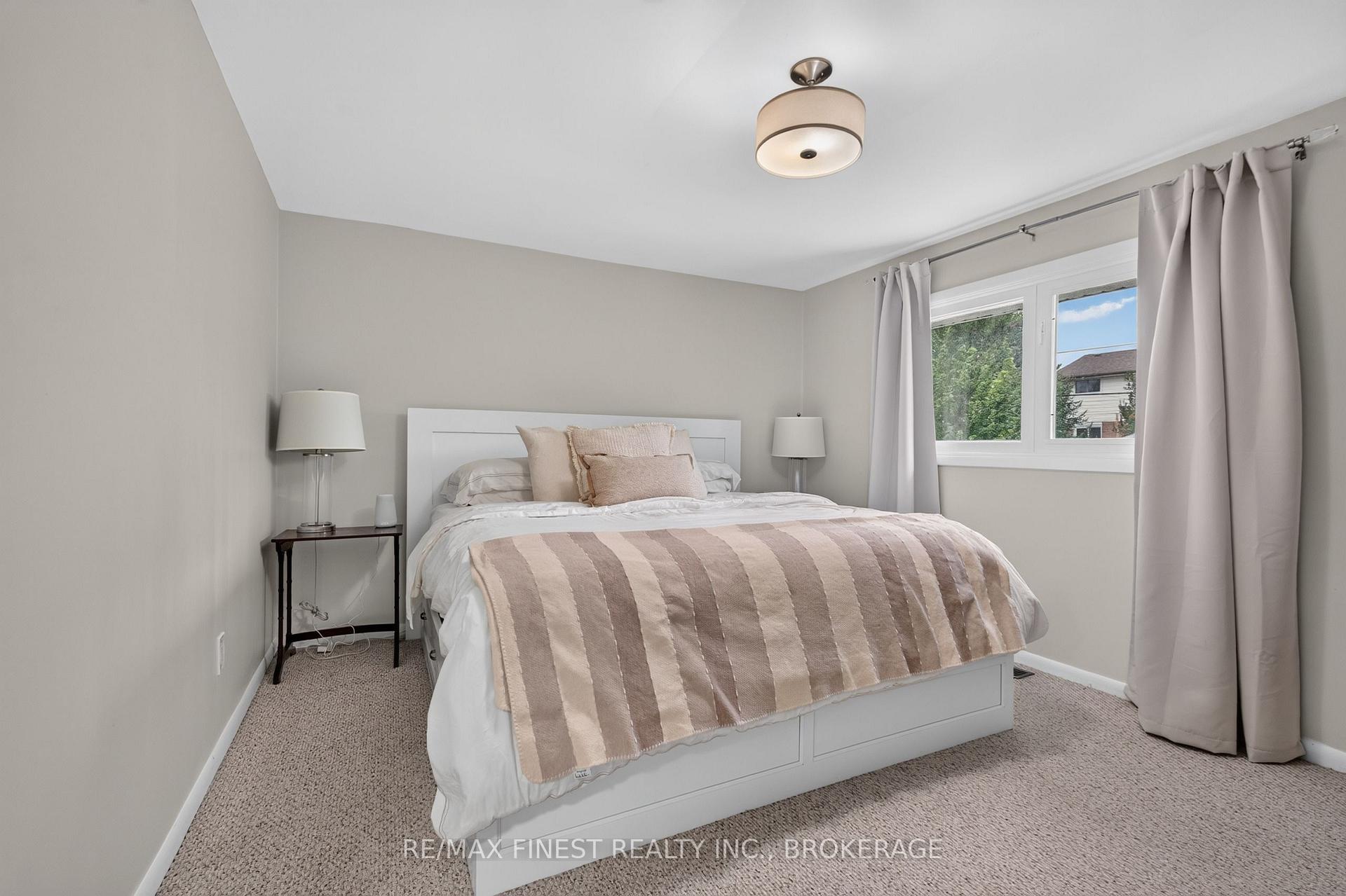 Photo 27 of 89 Sunset Boulevard, Kingston, City SouthWest — HOMEH