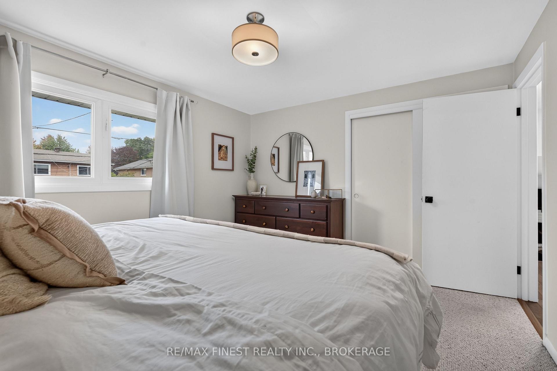 Photo 28 of 89 Sunset Boulevard, Kingston, City SouthWest — HOMEH