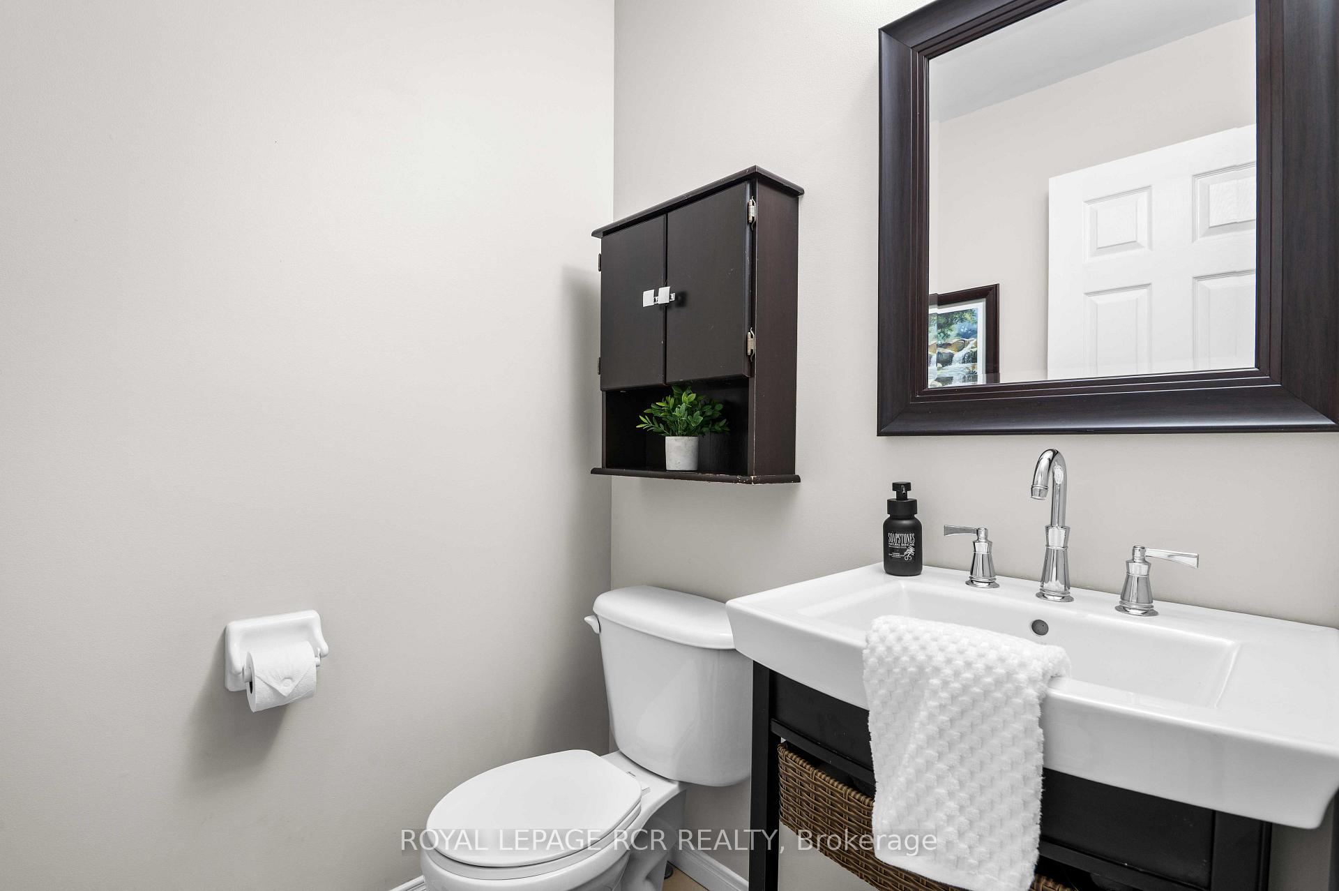 Photo 12 of 6 Graham Crescent, Orangeville — HOMEH