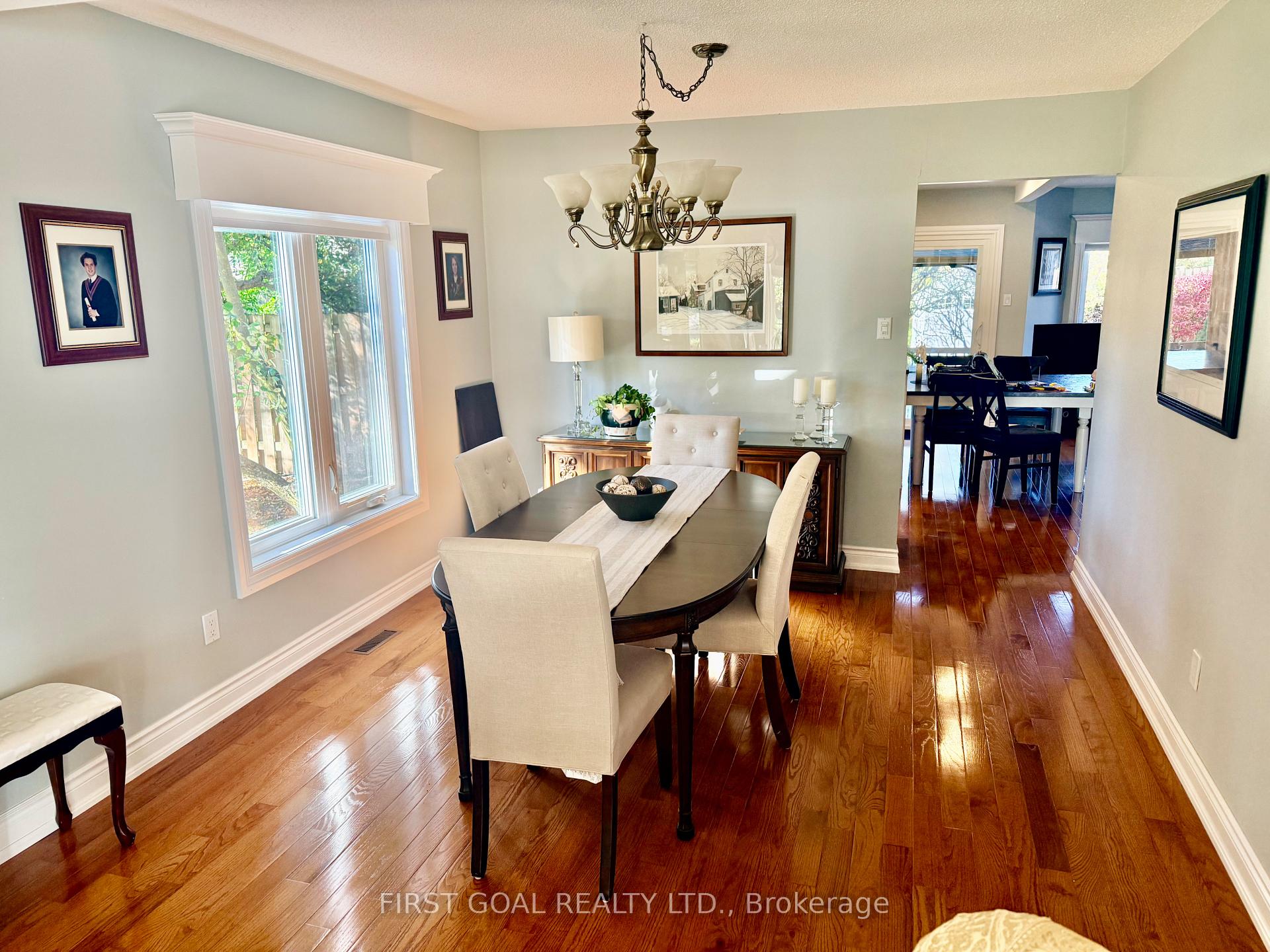 Photo 4 of 223 Crossland Gate, Newmarket, Glenway Estates — HOMEH
