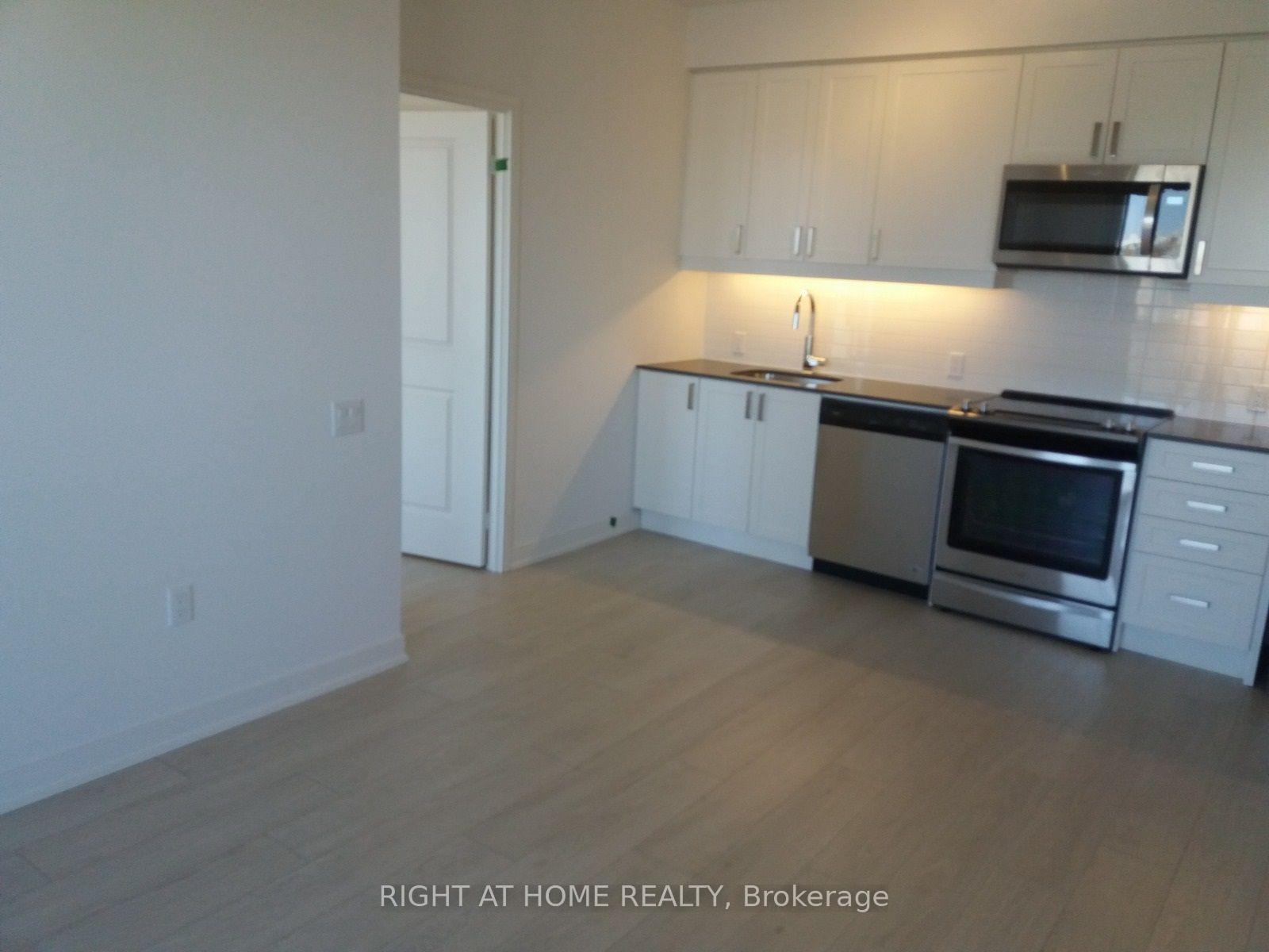 Photo 6 of Unit 2103, 8 Nahani Way, Mississauga, City Centre — HOMEH