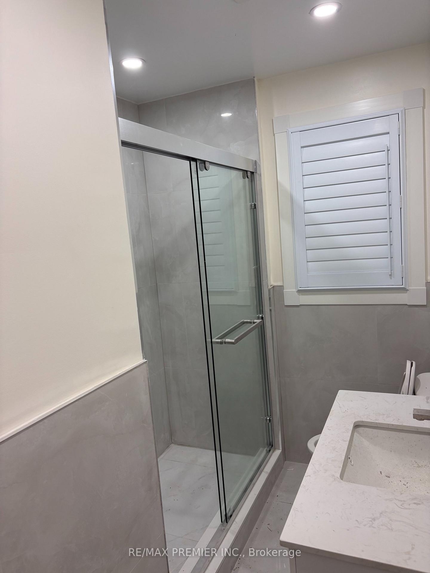 Photo 11 of Unit main, 42 Rougecrest Drive, Markham, Markham Village — HOMEH
