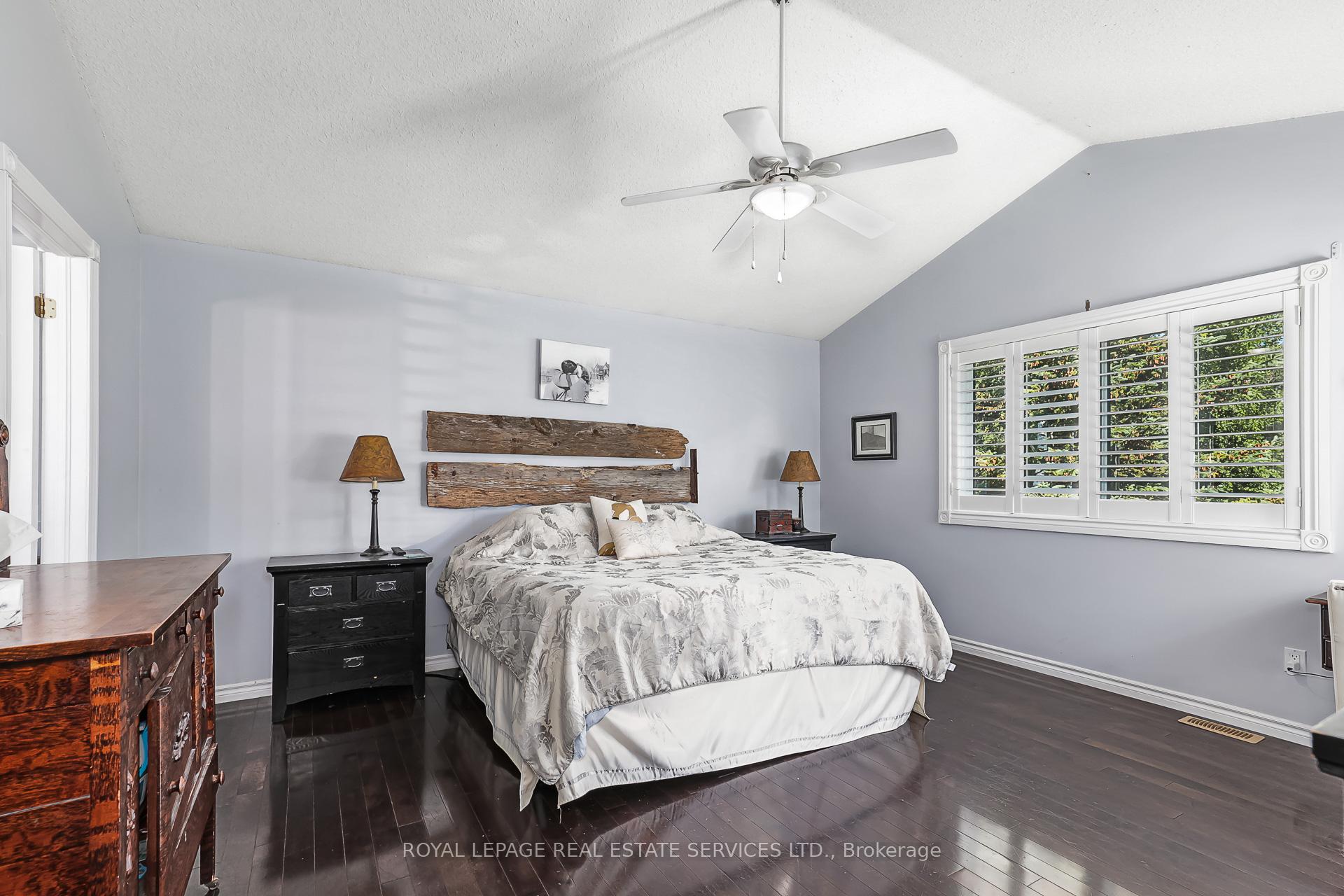 Photo 11 of 2 Alexandra Lane, Wasaga Beach — HOMEH