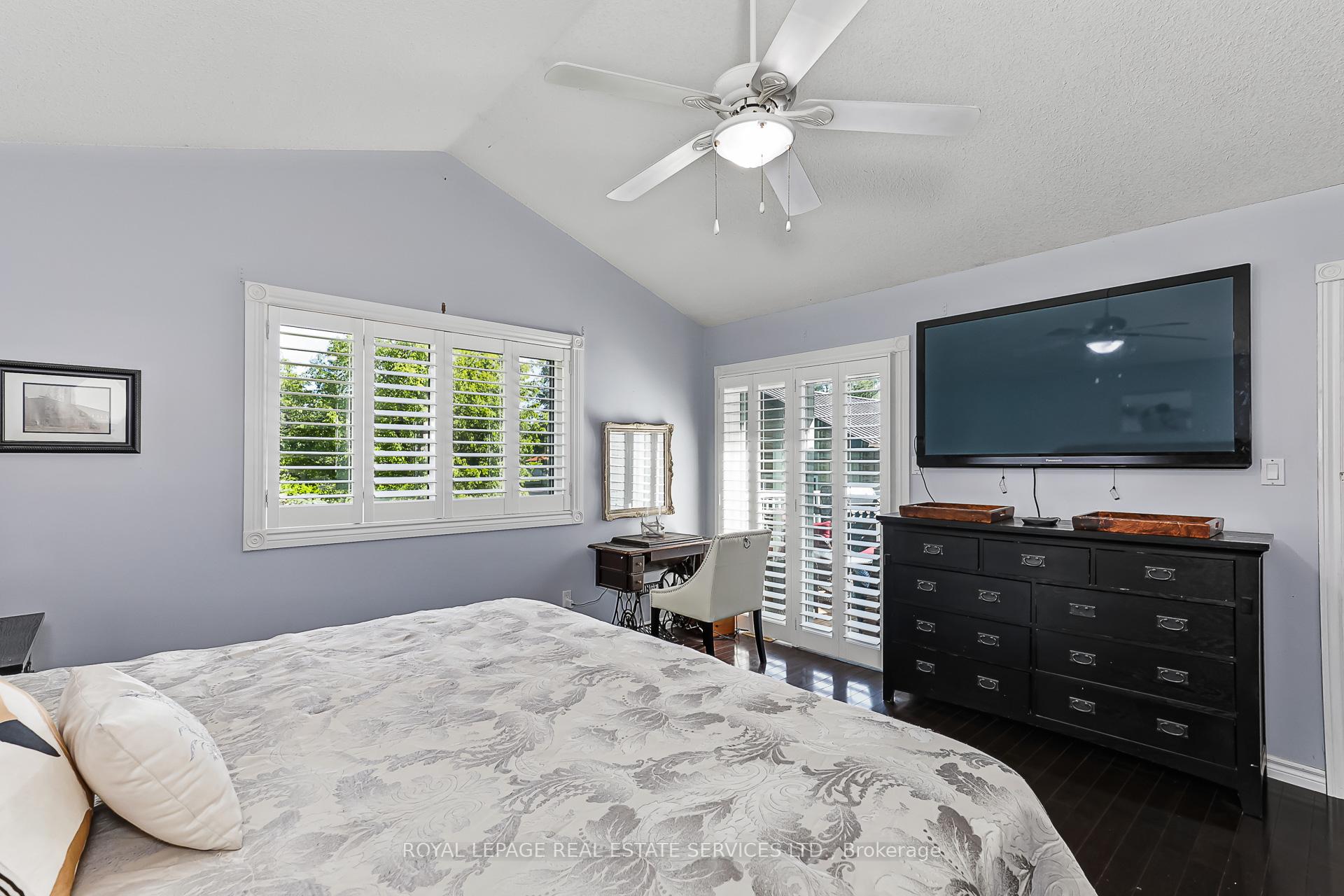 Photo 12 of 2 Alexandra Lane, Wasaga Beach — HOMEH