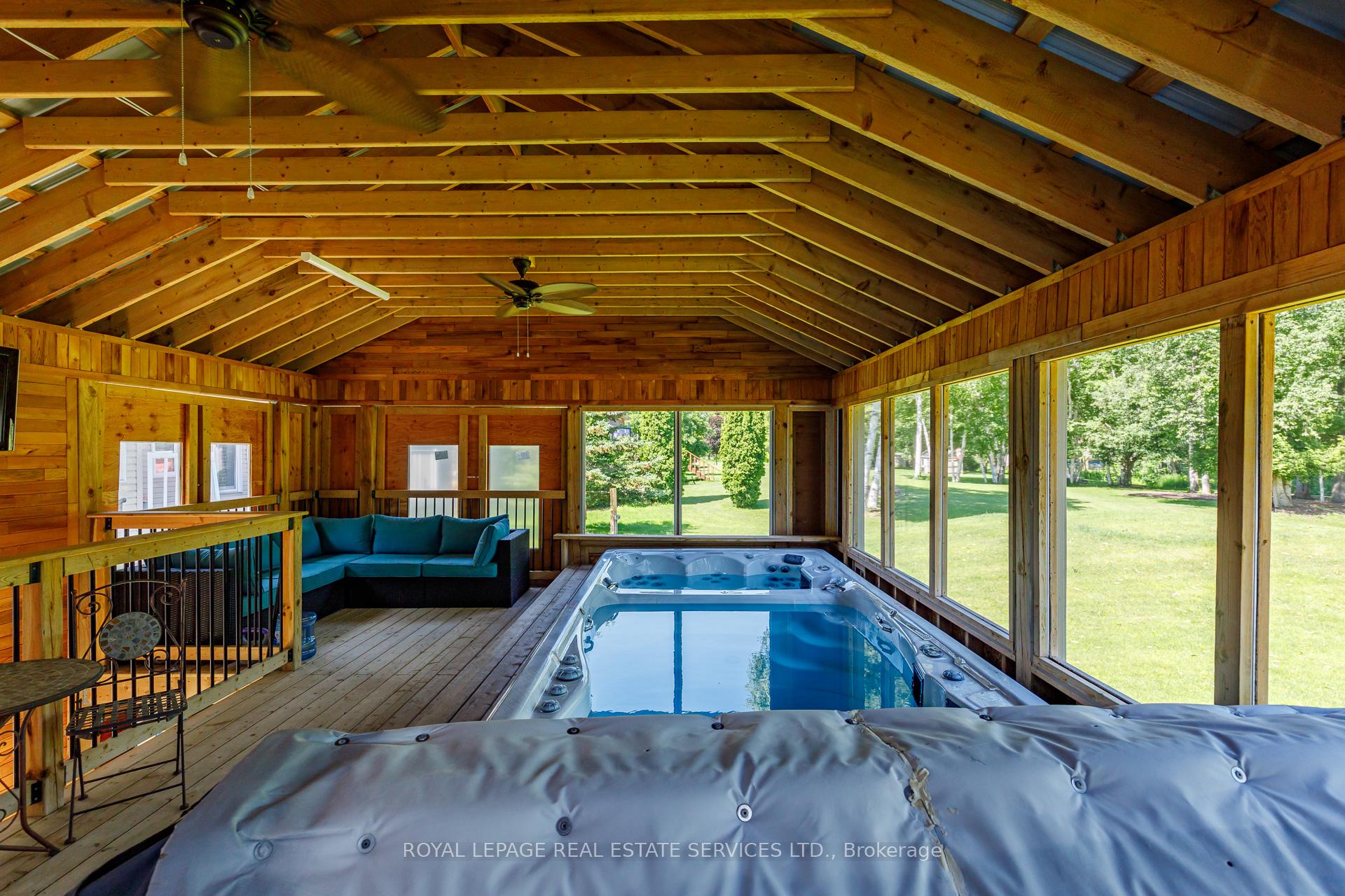 Photo 28 of 2 Alexandra Lane, Wasaga Beach — HOMEH