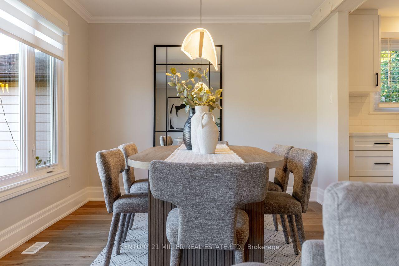 Photo 10 of 582 Strathcona Court, Milton, Dorset Park — HOMEH