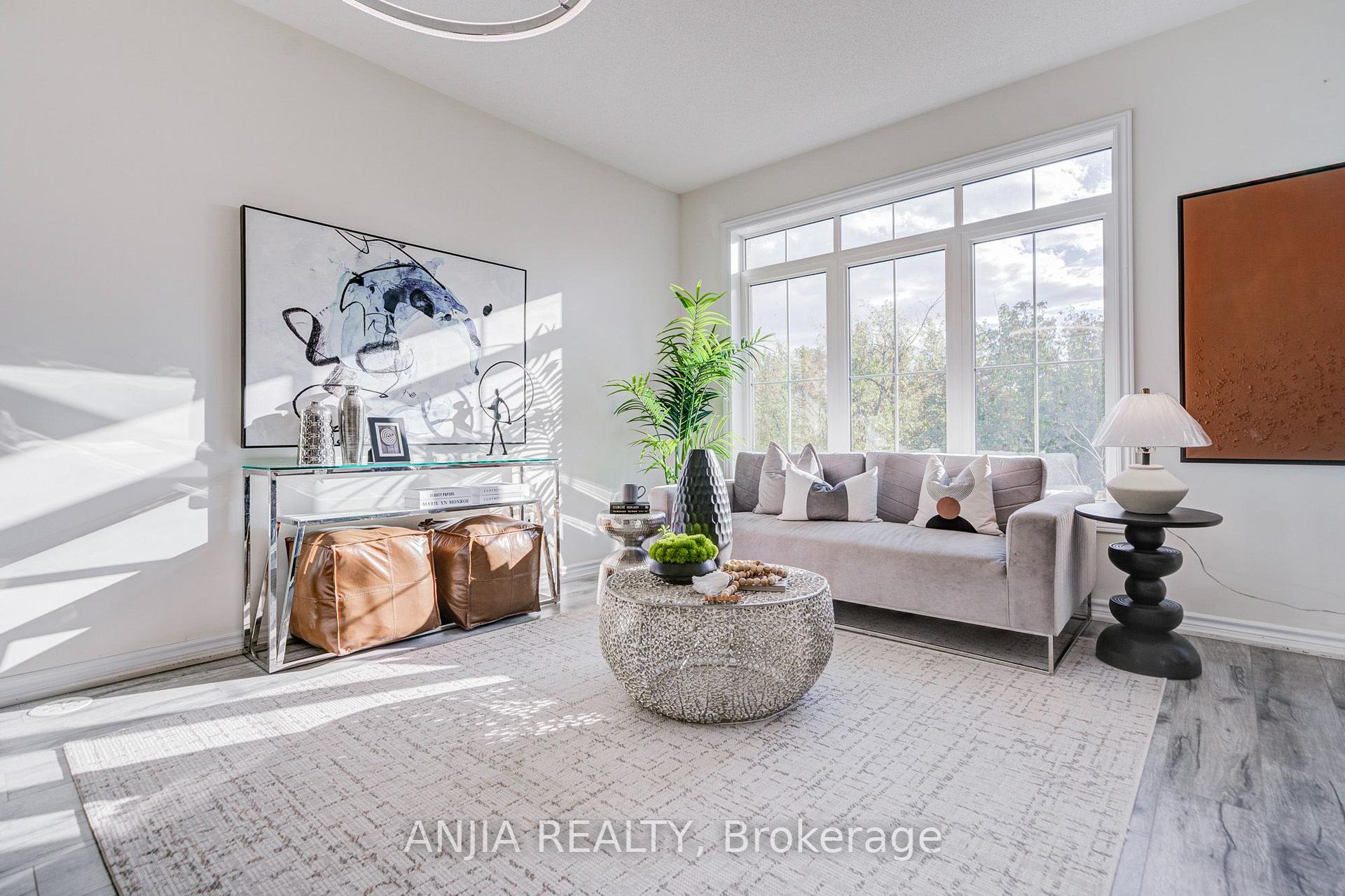 Photo 7 of Unit 38, 181 Parktree Drive, Vaughan, Maple — HOMEH
