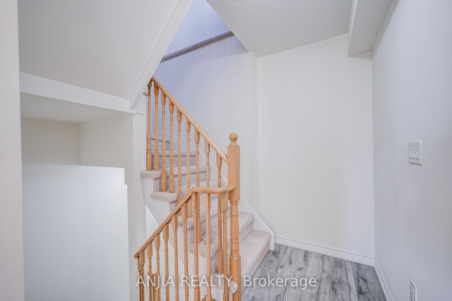 Photo 22 of Unit 38, 181 Parktree Drive, Vaughan, Maple — HOMEH