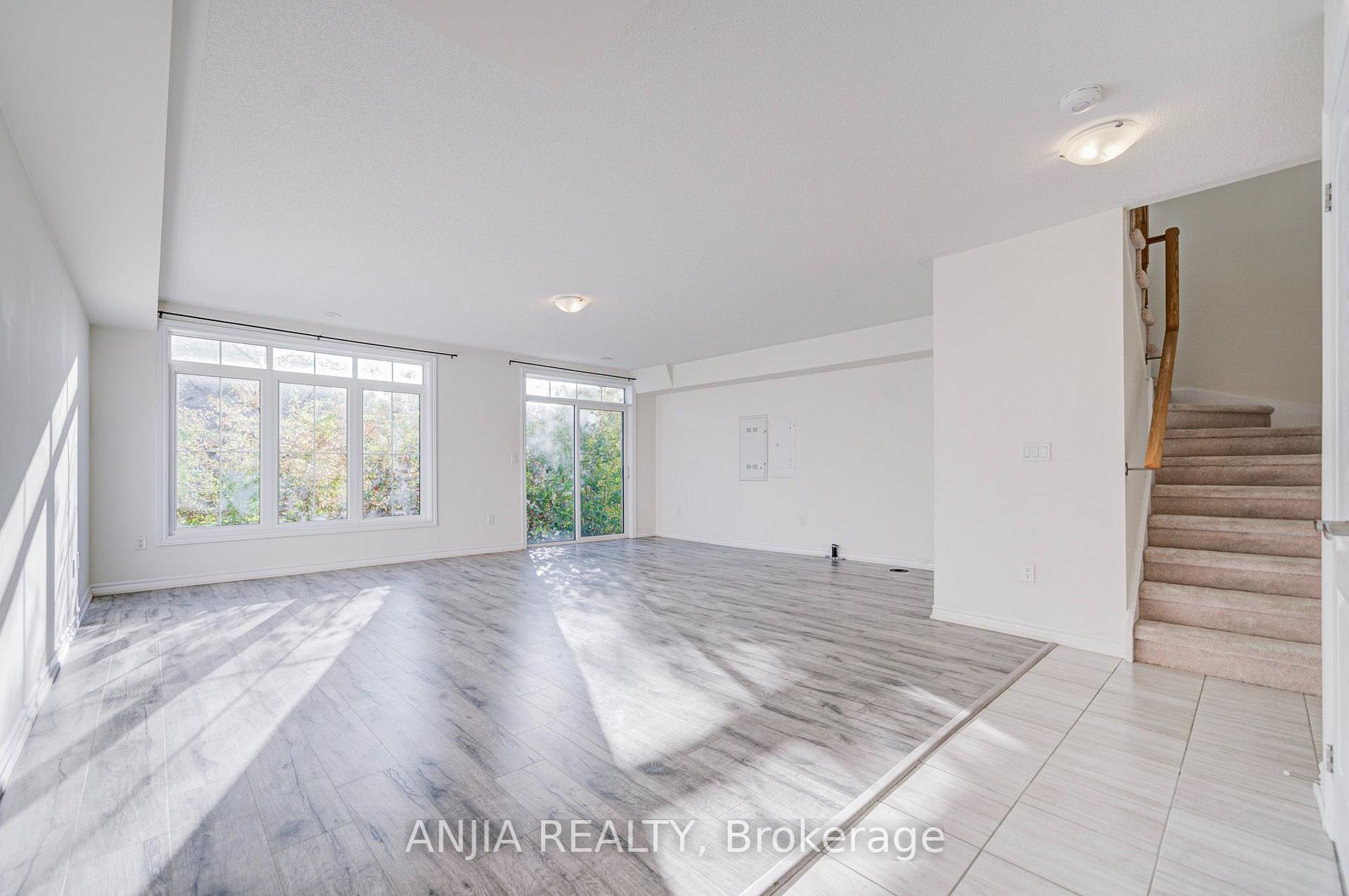 Photo 29 of Unit 38, 181 Parktree Drive, Vaughan, Maple — HOMEH