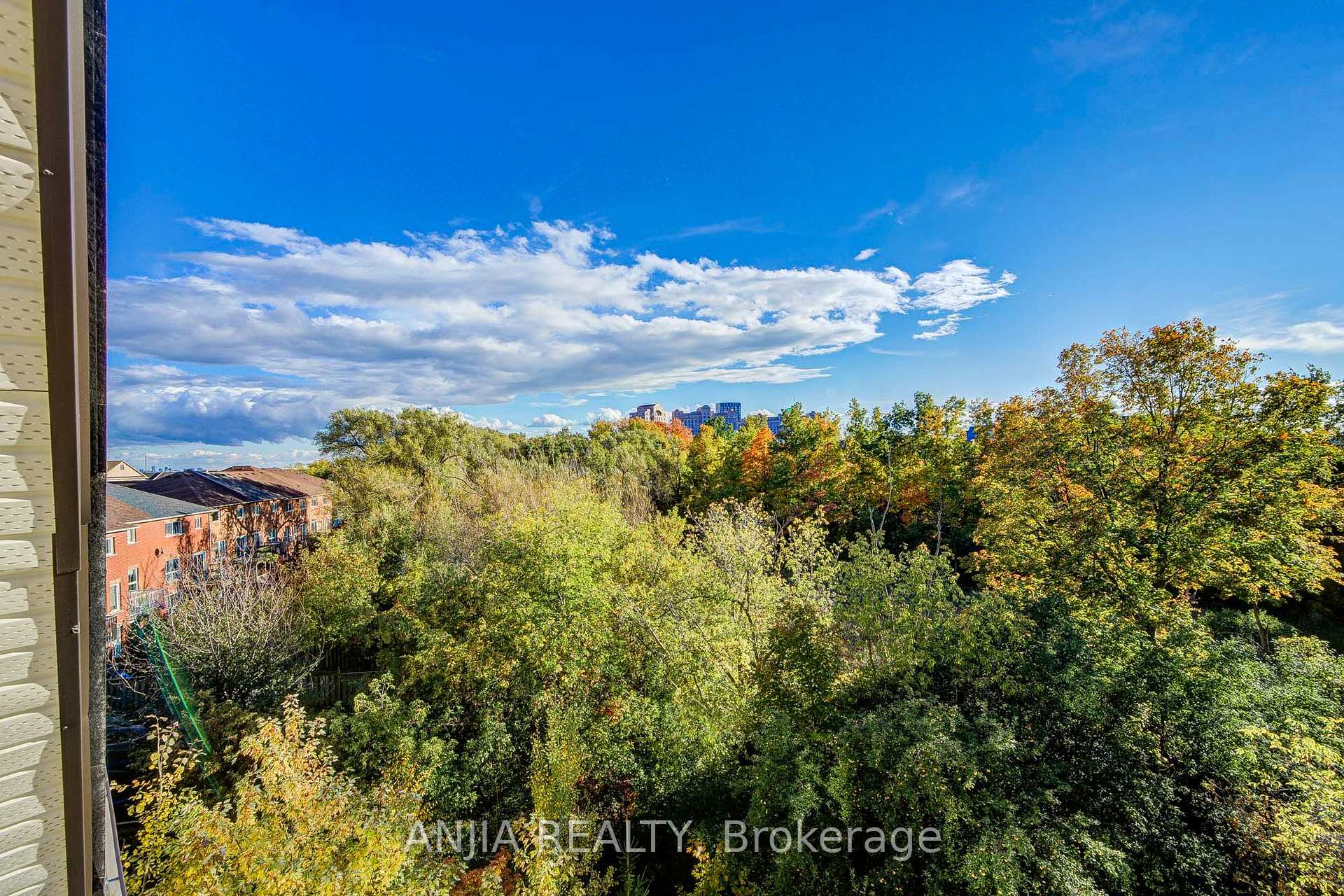 Photo 35 of Unit 38, 181 Parktree Drive, Vaughan, Maple — HOMEH