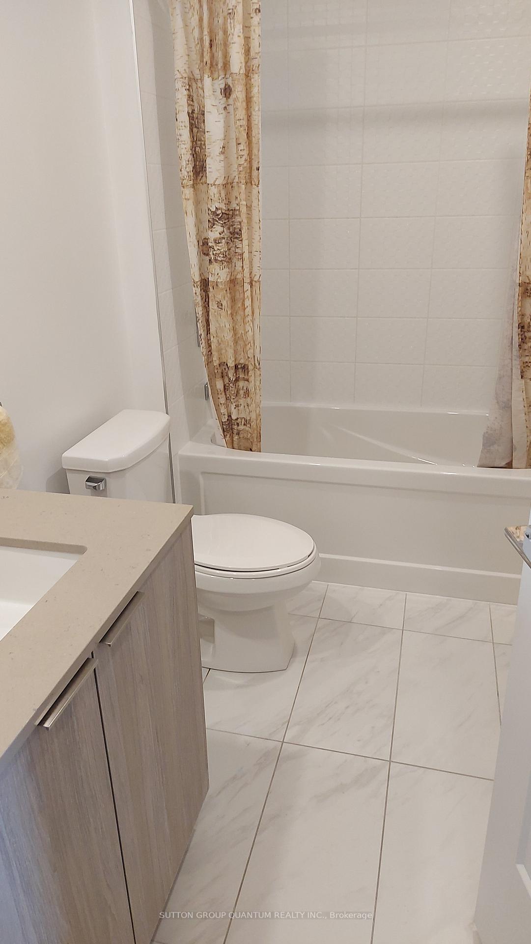 Photo 10 of Unit 1706, 70 Annie Craig Drive, Etobicoke, Mimico — HOMEH
