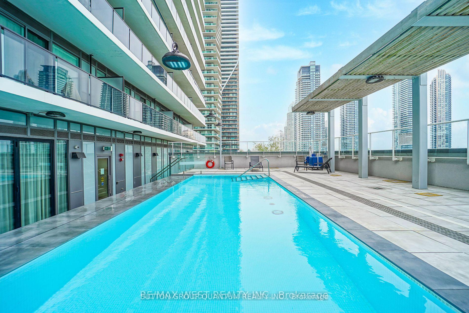 Photo 16 of Unit 1706, 70 Annie Craig Drive, Etobicoke, Mimico — HOMEH
