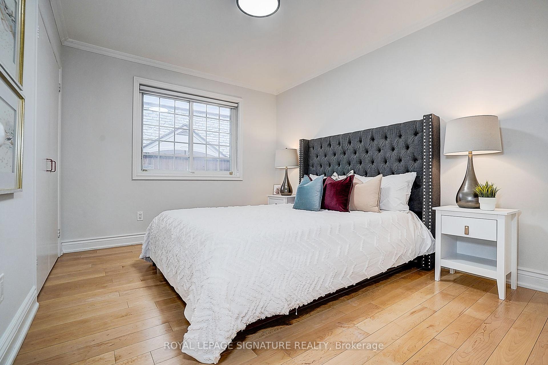 Photo 24 of 46 Caravan Drive, North York, Banbury-Don Mills — HOMEH