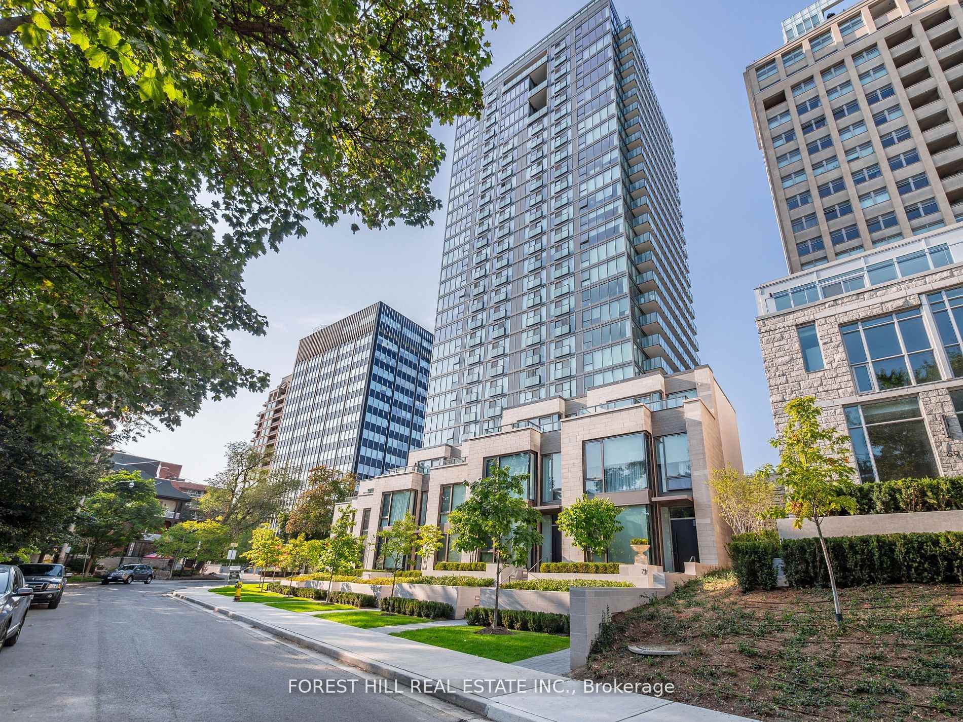 Photo 3 of Unit 1007, 99 Foxbar Road, Toronto, Yonge-St. Clair — HOMEH