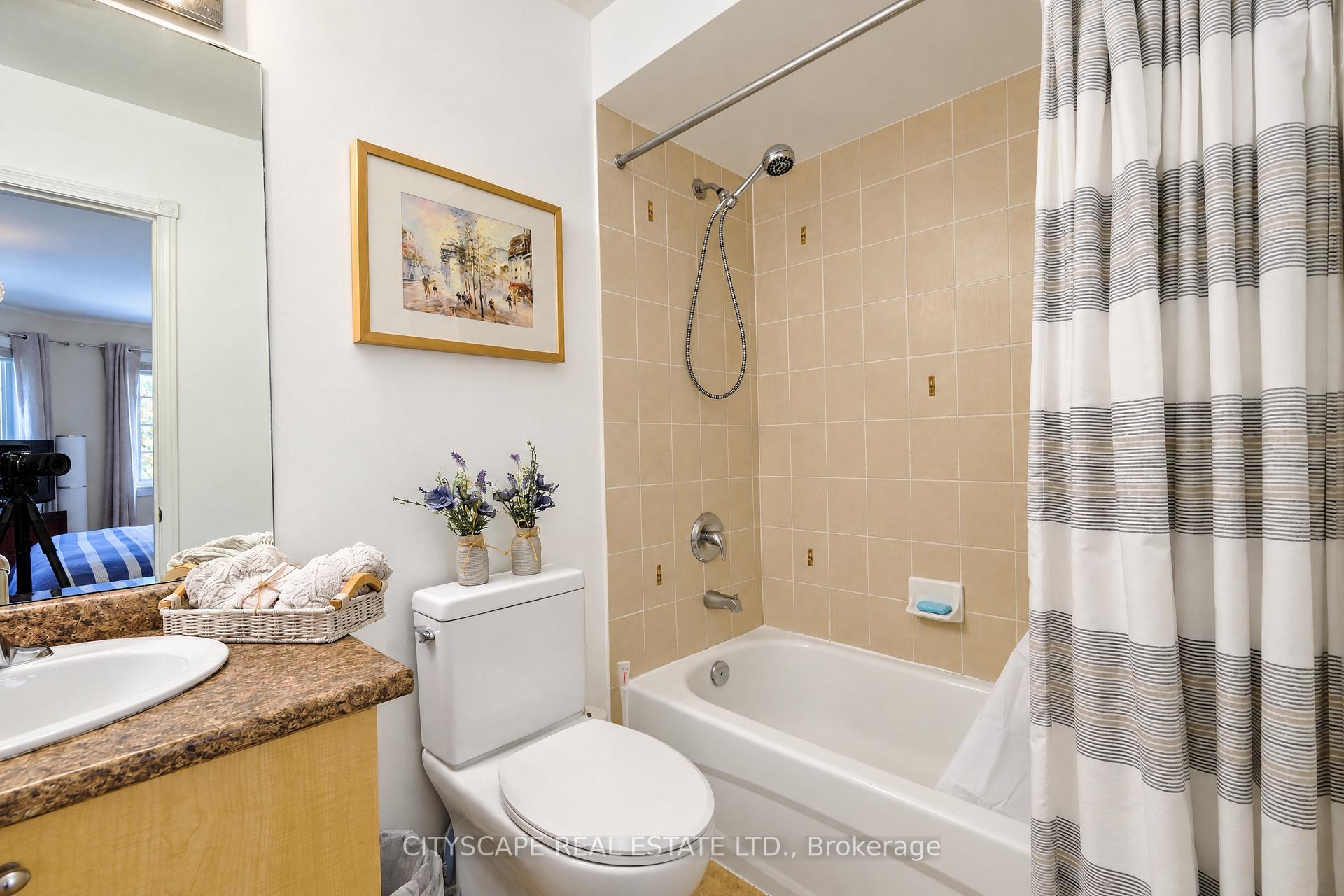 Photo 15 of Unit 16, 3150 Pinto Place, Mississauga, Cooksville — HOMEH