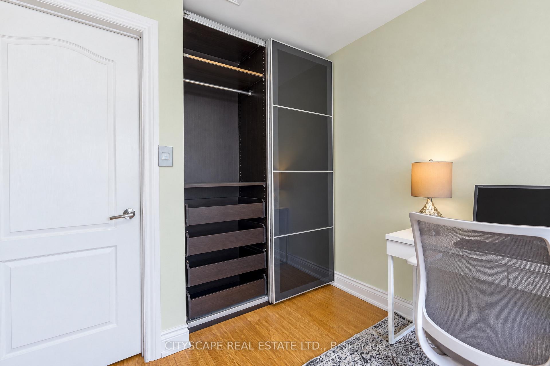 Photo 17 of Unit 16, 3150 Pinto Place, Mississauga, Cooksville — HOMEH