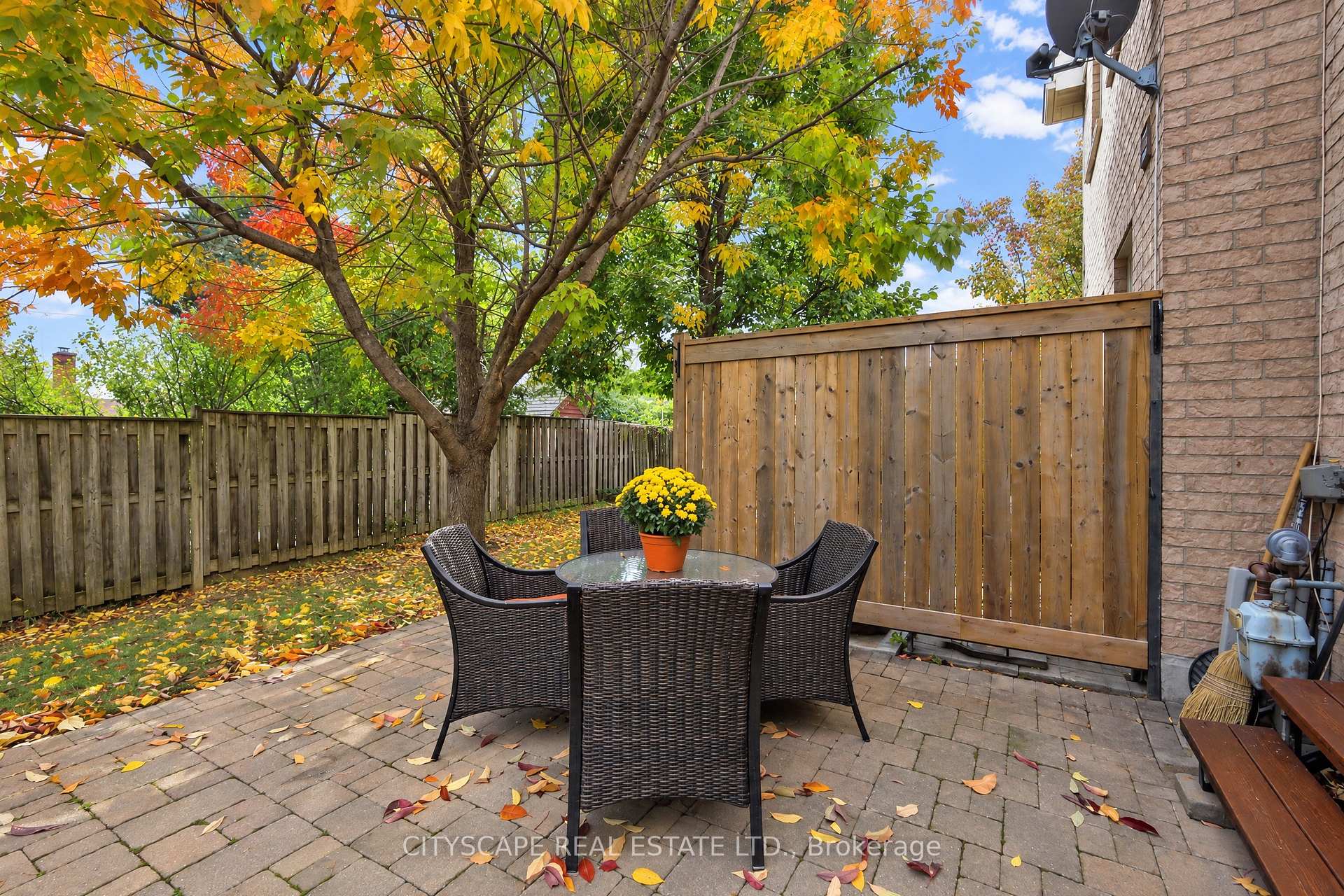 Photo 28 of Unit 16, 3150 Pinto Place, Mississauga, Cooksville — HOMEH
