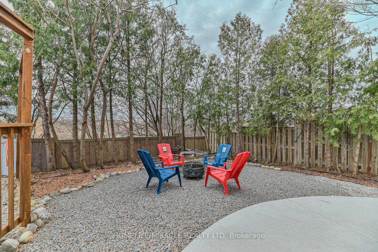 Photo 31 of 32 Plover Place, Brampton, Fletcher's Creek South — HOMEH