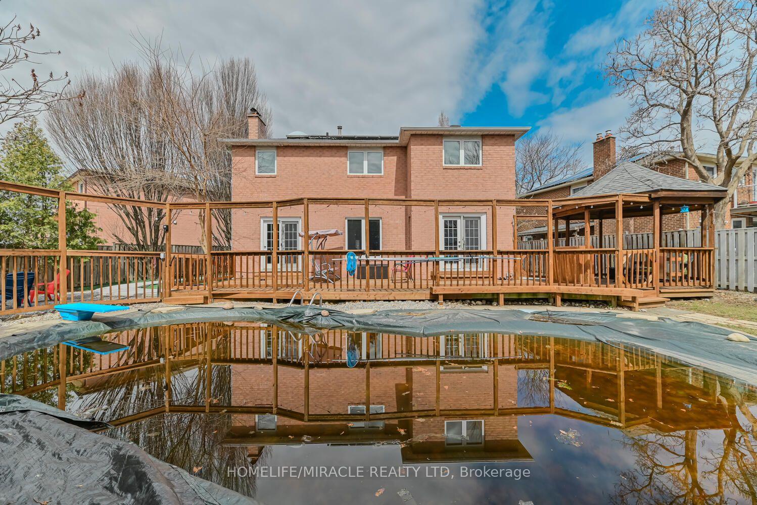 Photo 35 of 32 Plover Place, Brampton, Fletcher's Creek South — HOMEH