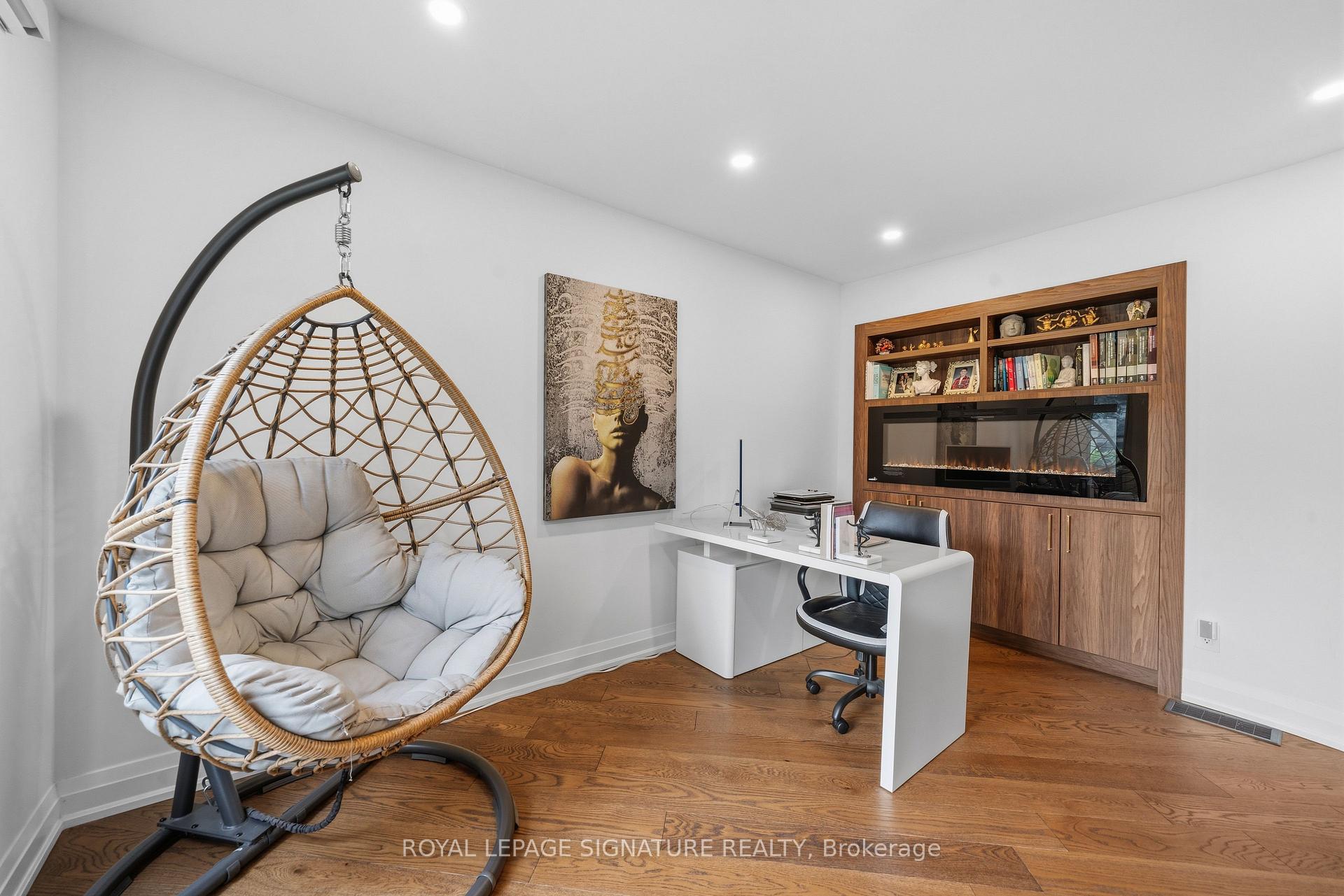 Photo 23 of 20 Cherry Blossom Lane, Markham, Royal Orchard — HOMEH