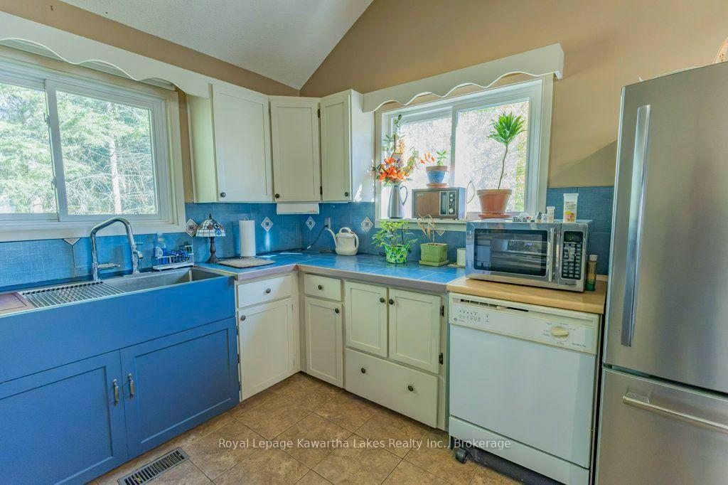 Photo 31 of 6 Fell Station Drive, Kawartha Lakes, Somerville — HOMEH