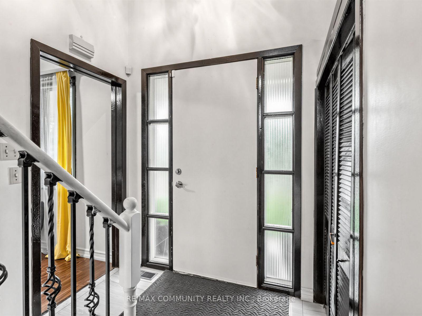 Photo 5 of 1397 Charles Drive, Burlington, Mountainside — HOMEH