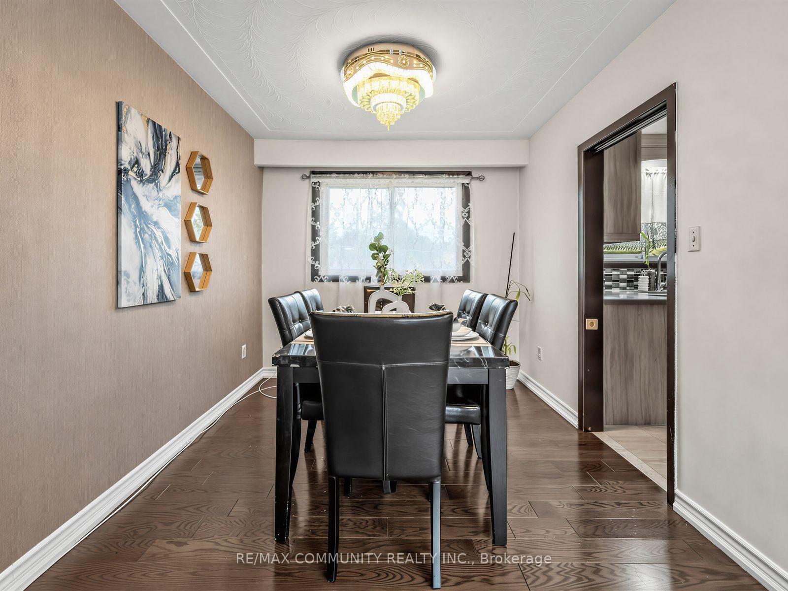 Photo 11 of 1397 Charles Drive, Burlington, Mountainside — HOMEH