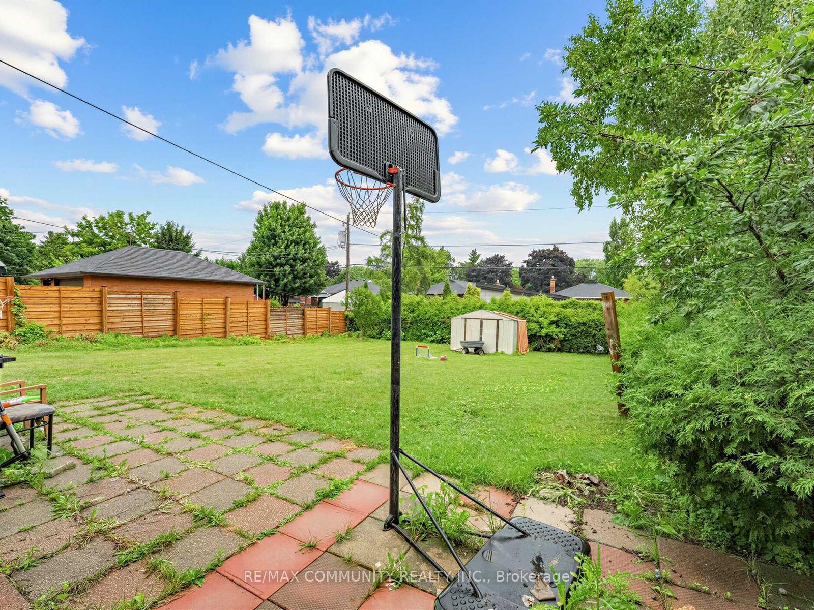 Photo 31 of 1397 Charles Drive, Burlington, Mountainside — HOMEH
