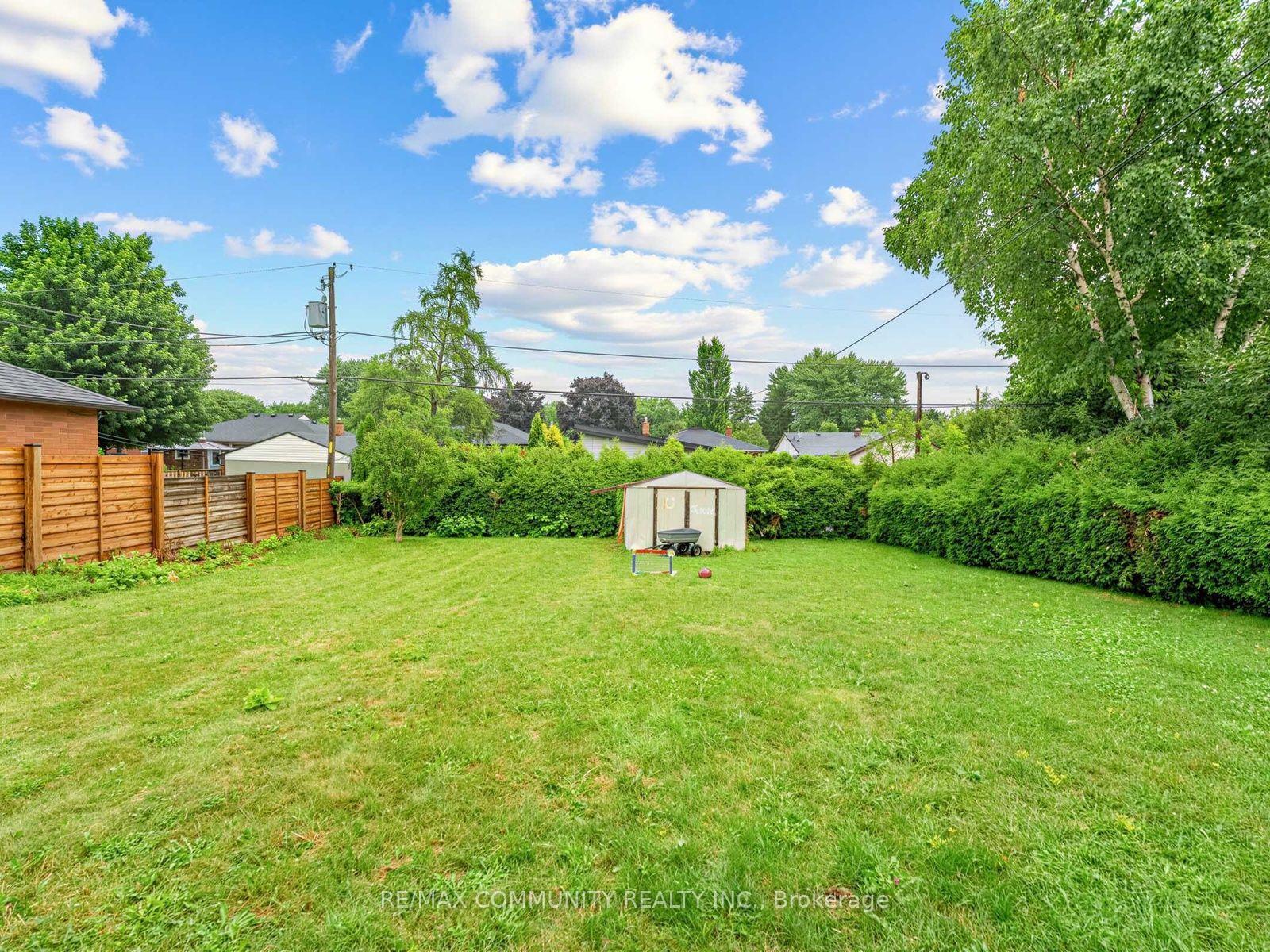 Photo 32 of 1397 Charles Drive, Burlington, Mountainside — HOMEH