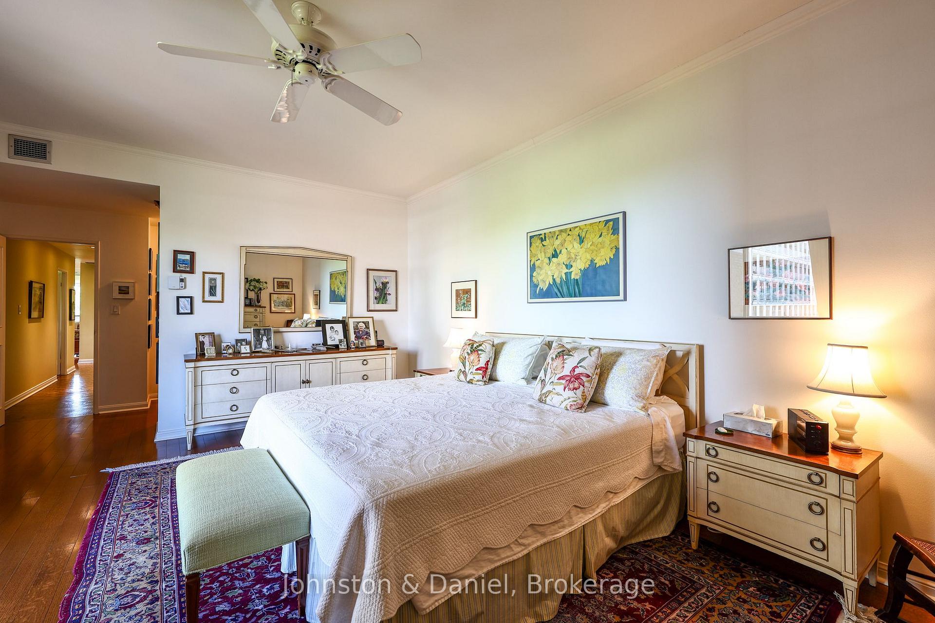 Photo 19 of Unit 401, 407 Walmer Road, Toronto, Casa Loma — HOMEH