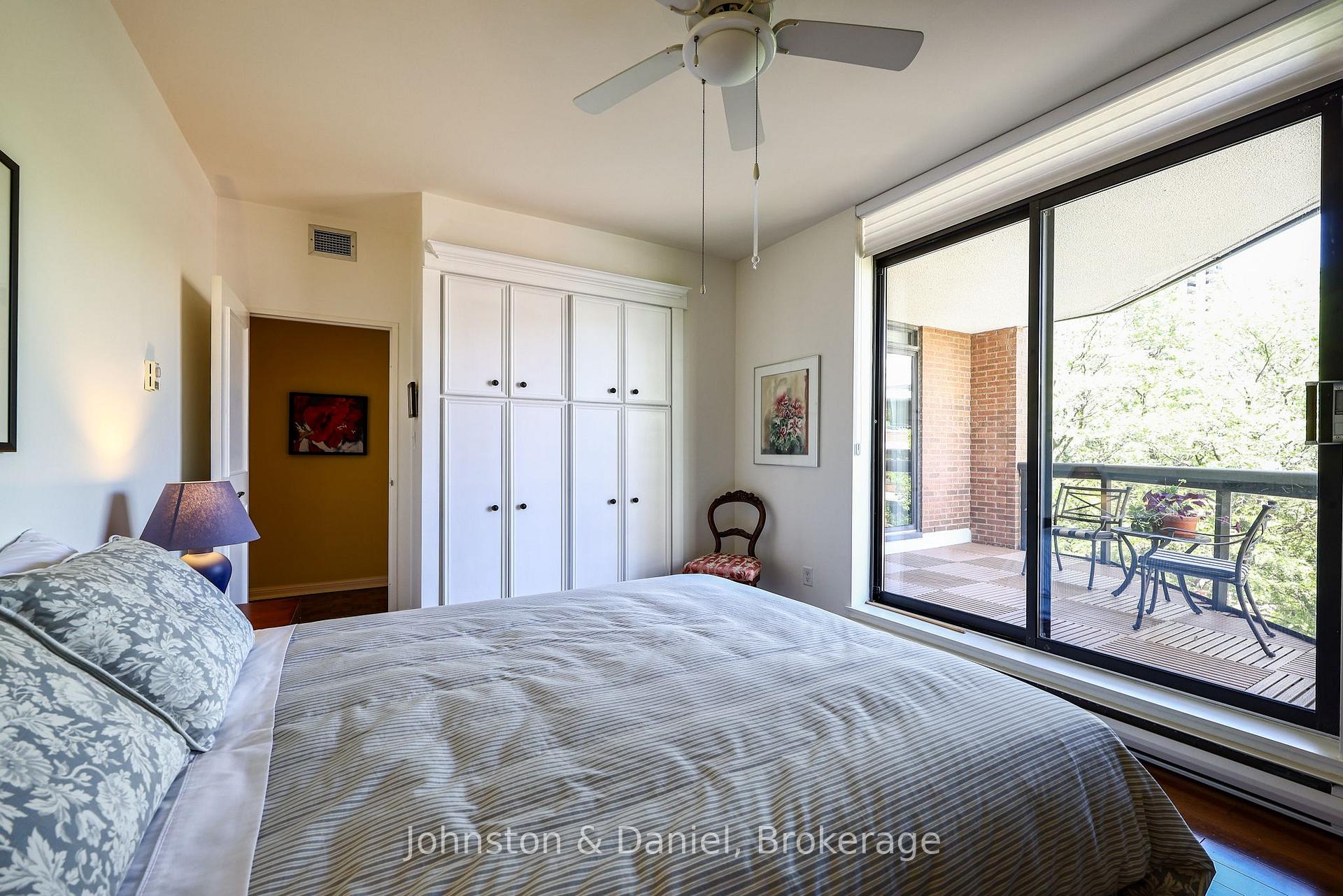 Photo 22 of Unit 401, 407 Walmer Road, Toronto, Casa Loma — HOMEH