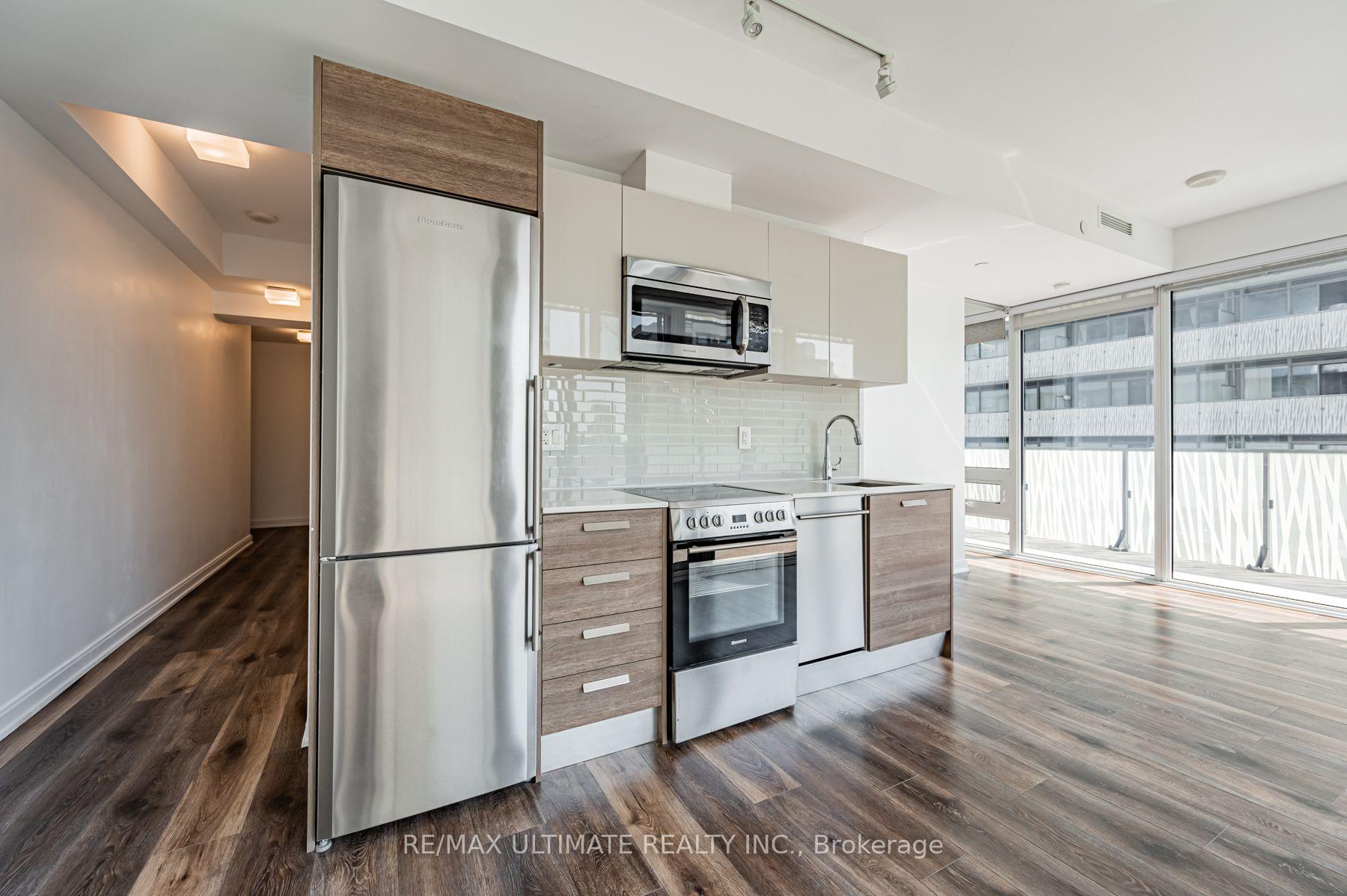Photo of Unit 1402, 42 Charles Street E