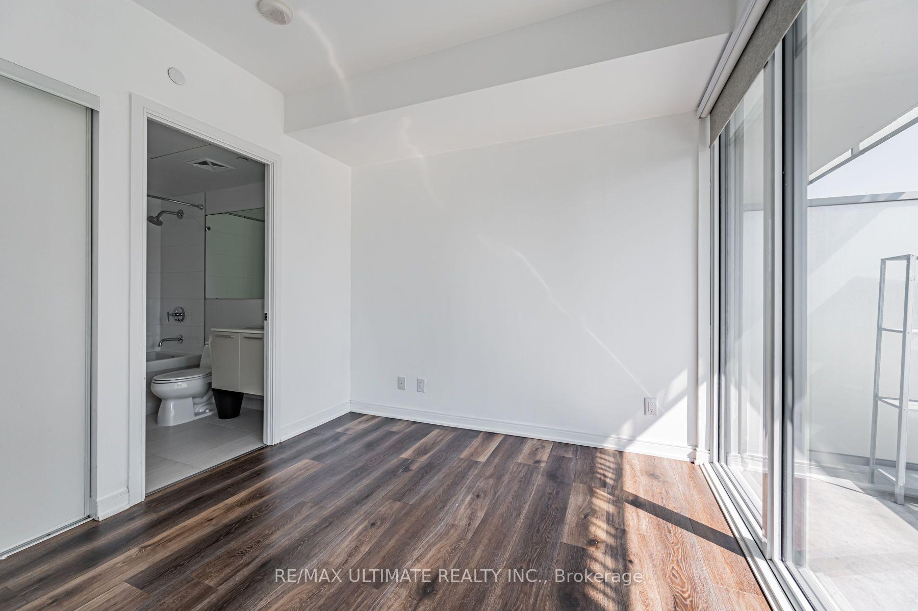 Photo 12 of Unit 1402, 42 Charles Street E, Toronto, Church-Yonge Corridor — HOMEH
