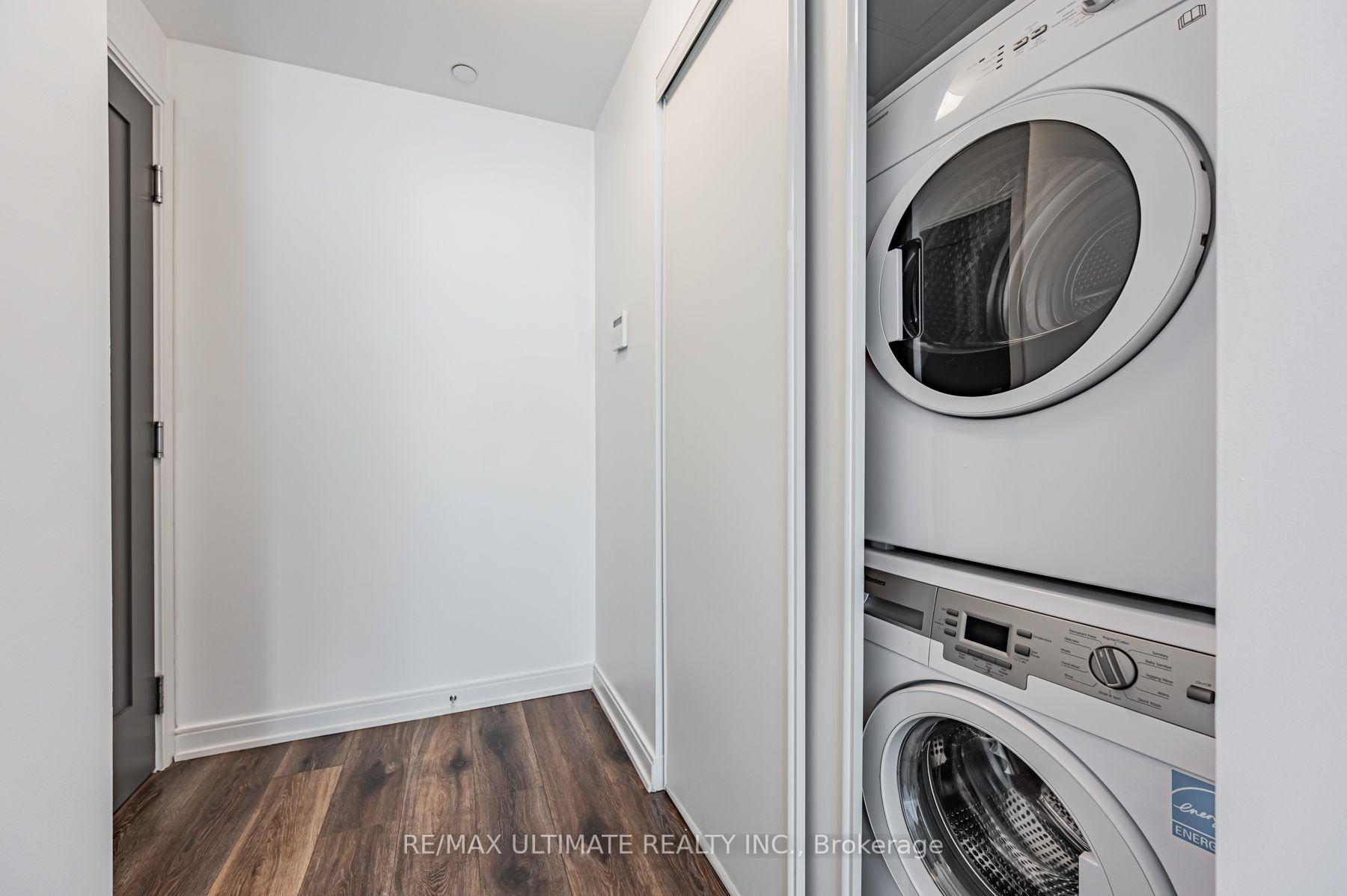 Photo 17 of Unit 1402, 42 Charles Street E, Toronto, Church-Yonge Corridor — HOMEH