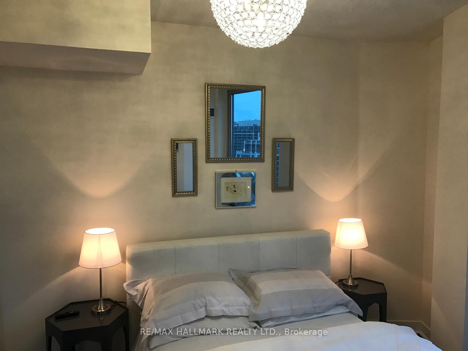 Photo 5 of Unit 1817, 650 Queens Quay W, Toronto, Waterfront Communities — HOMEH