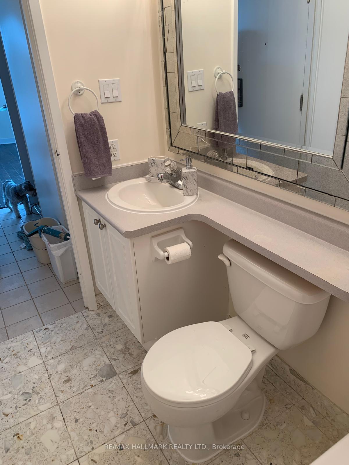 Photo 8 of Unit 1817, 650 Queens Quay W, Toronto, Waterfront Communities — HOMEH