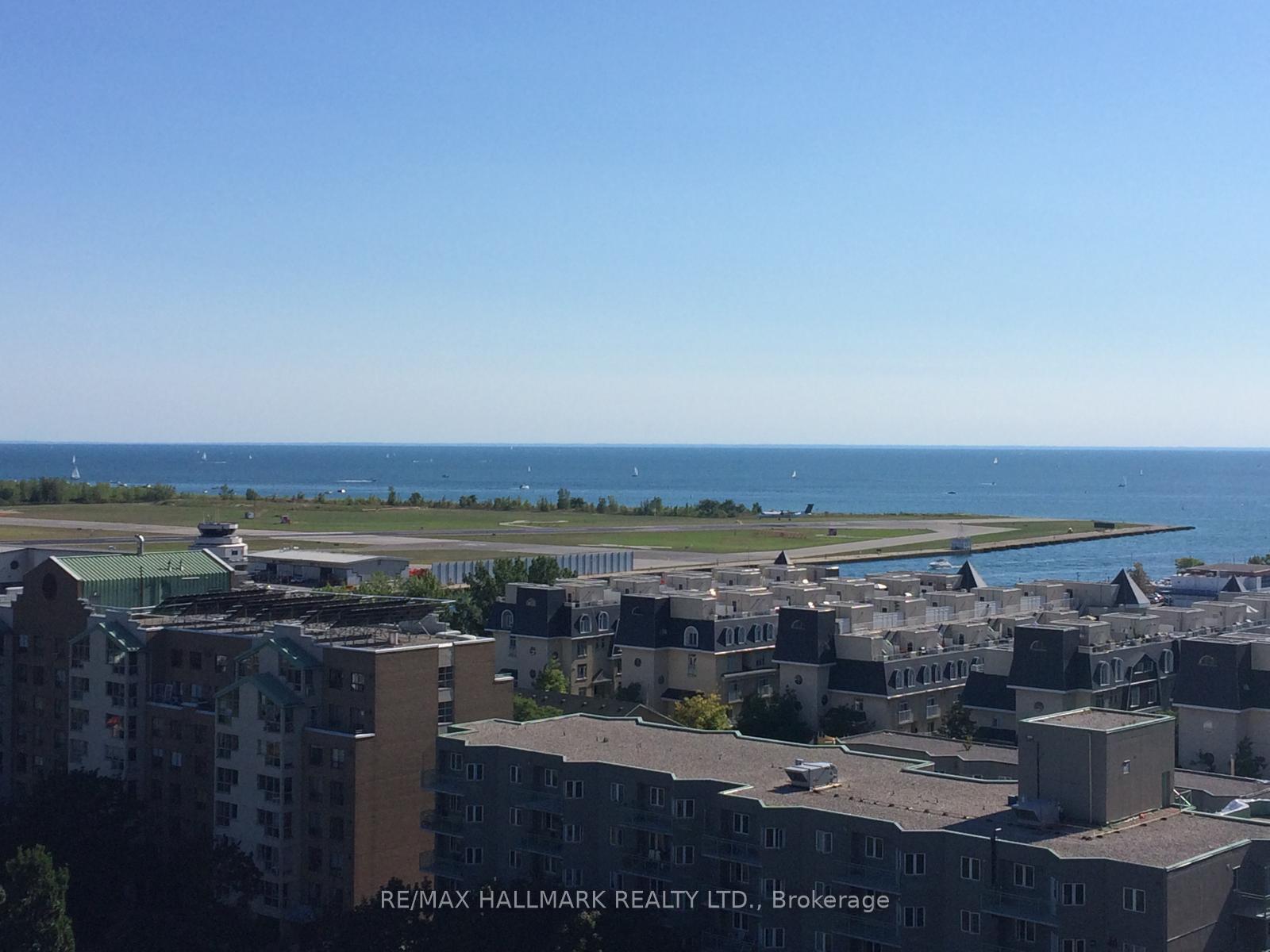 Photo 10 of Unit 1817, 650 Queens Quay W, Toronto, Waterfront Communities — HOMEH