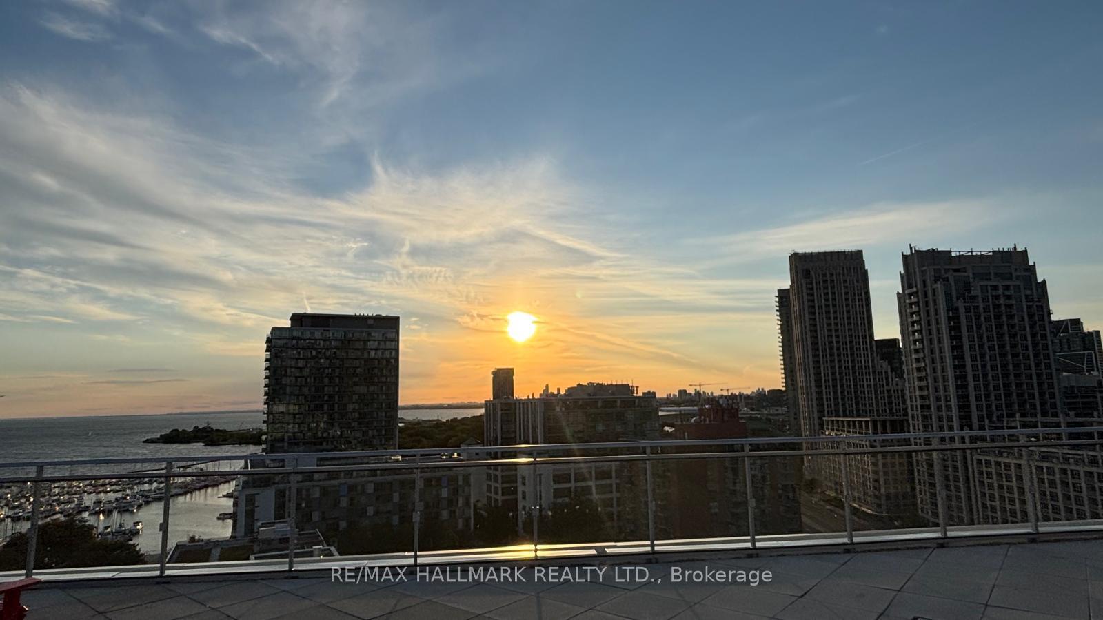 Photo 18 of Unit 1817, 650 Queens Quay W, Toronto, Waterfront Communities — HOMEH