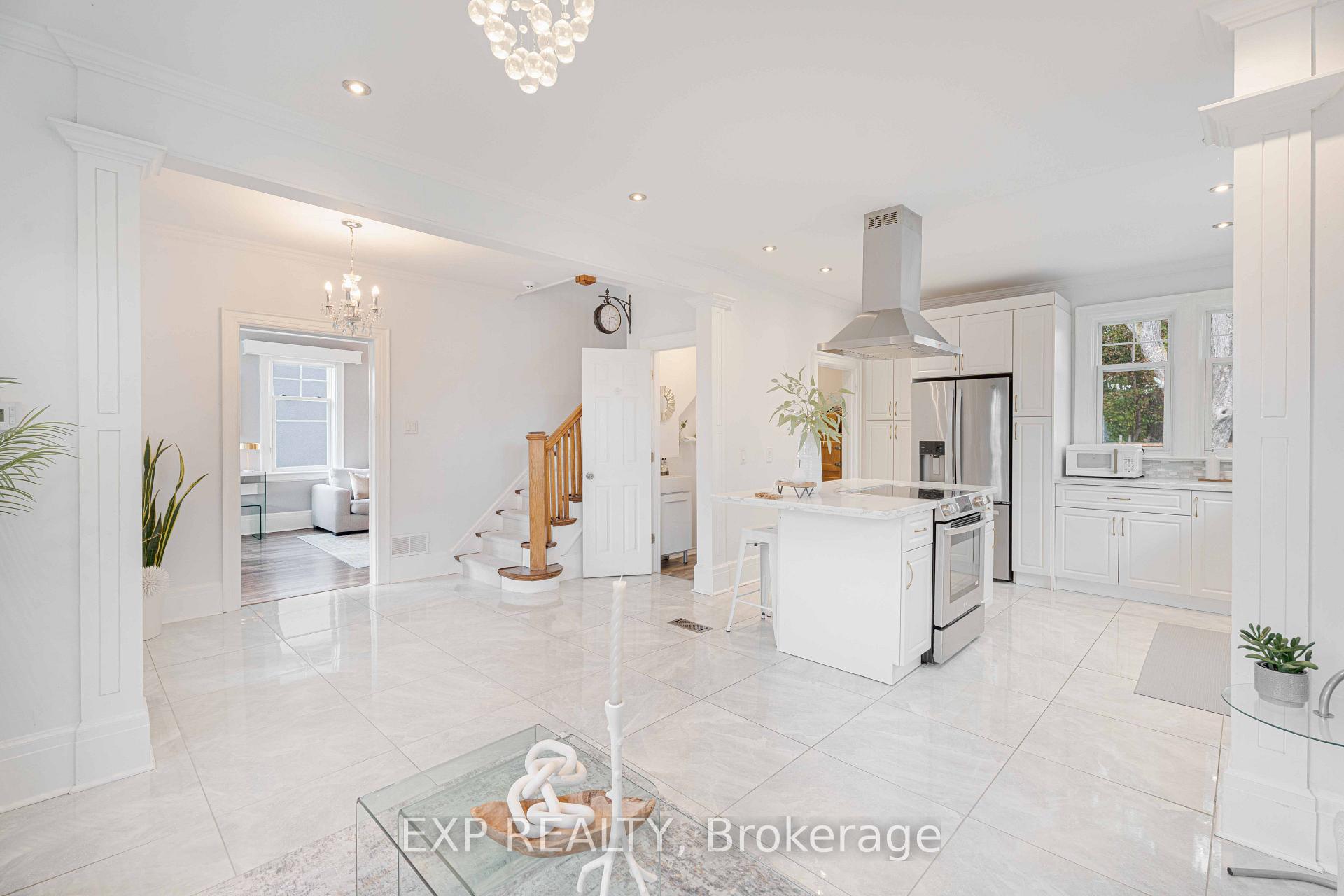 Photo 9 of 308 King Street E, Oshawa, O'Neill — HOMEH